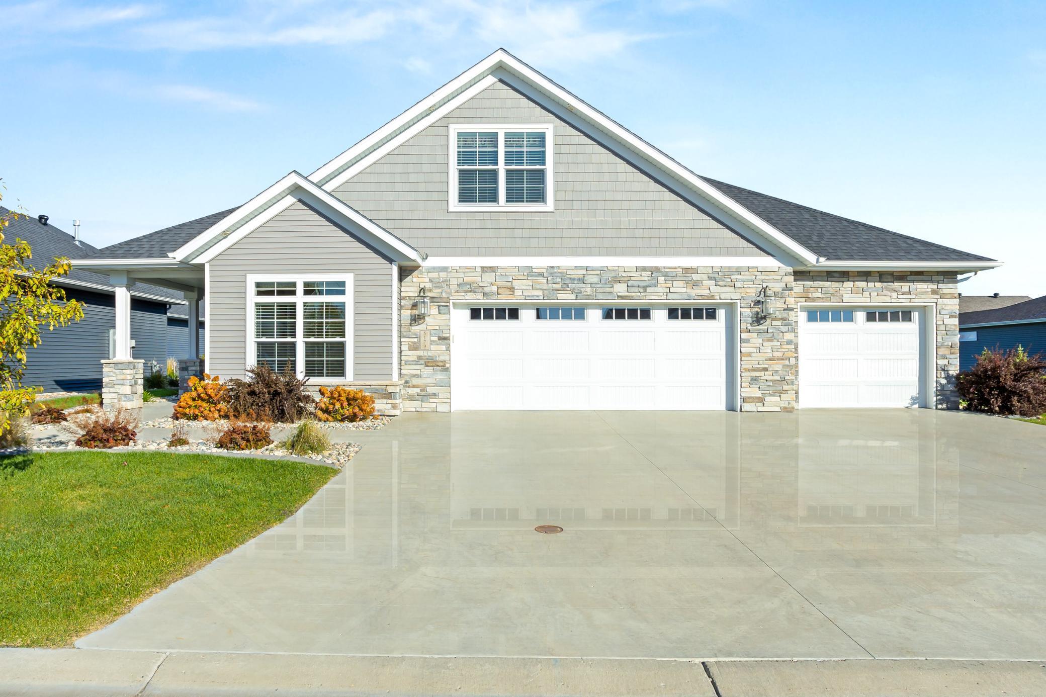 West Fargo, North Dakota, 58078, United States, 3 Bedrooms Bedrooms, ,3 BathroomsBathrooms,Residential,Active,1970933 West Fargo, North Dakota, 58078, United States, 3 Bedrooms Bedrooms, ,3 BathroomsBathrooms,Residential,Active,1970933