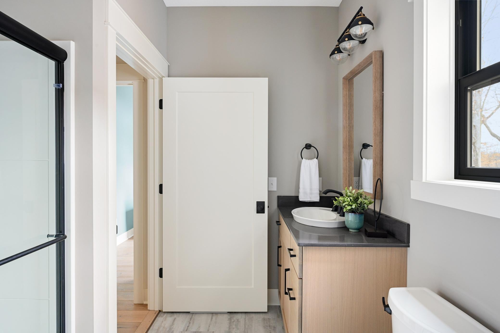 Prior Lake, Minnesota, 55372, United States, 5 Bedrooms Bedrooms, ,5 BathroomsBathrooms,Residential,Active,1989755