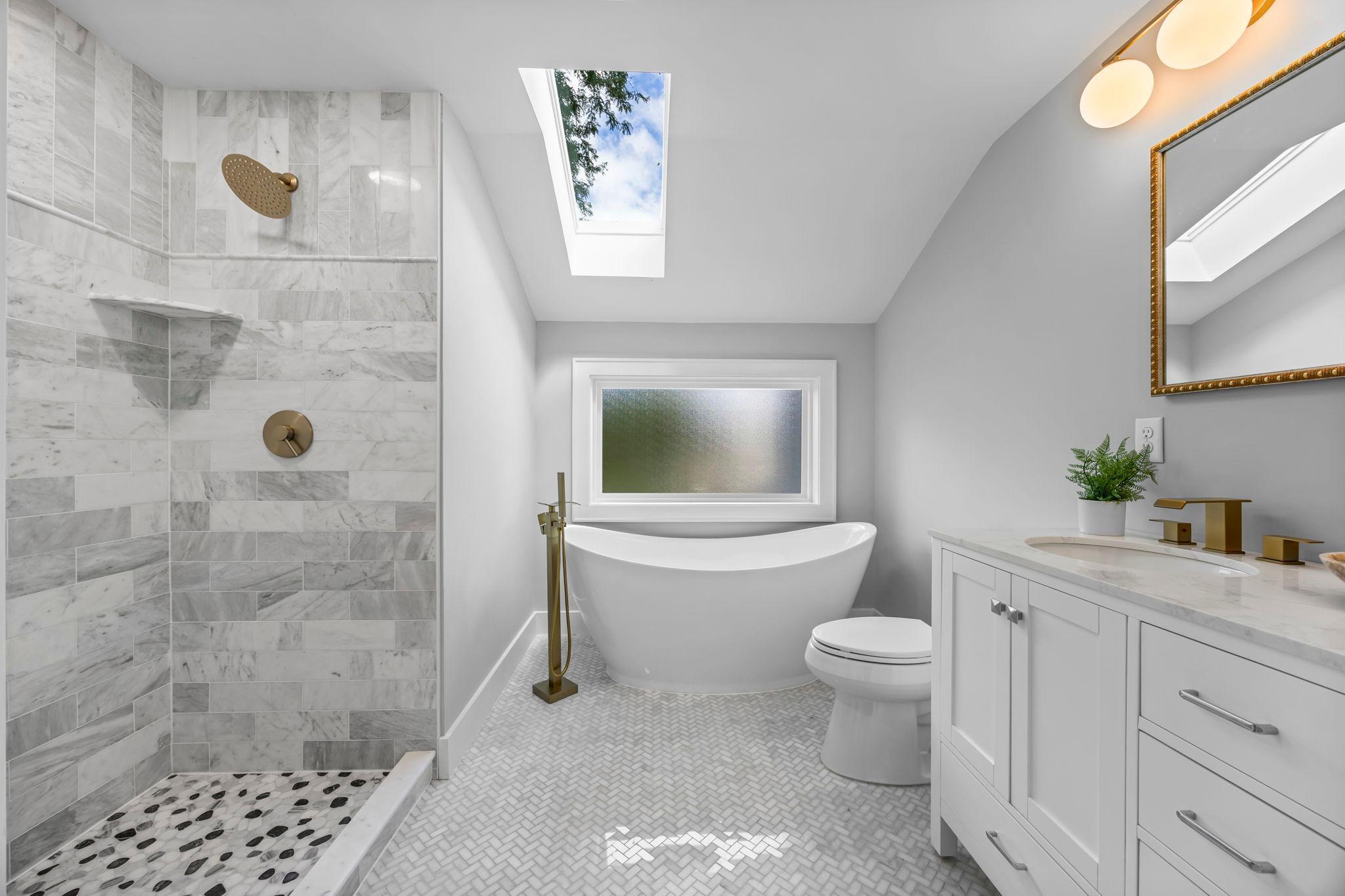 Minneapolis, Minnesota, 55435, United States, 5 Bedrooms Bedrooms, ,5 BathroomsBathrooms,Residential,Active,1944270