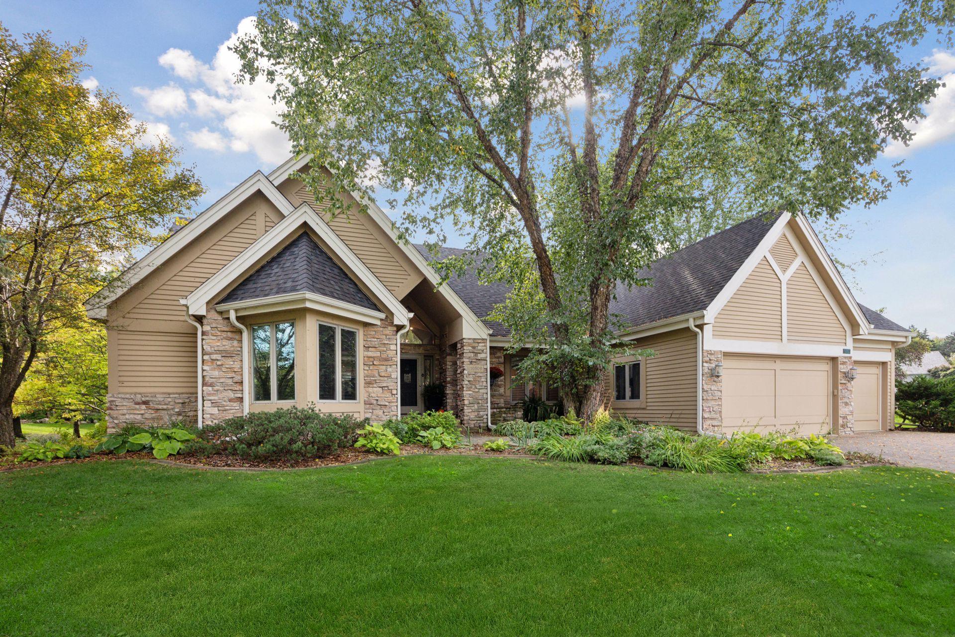 Eden Prairie, Minnesota, 55347, United States, 4 Bedrooms Bedrooms, ,5 BathroomsBathrooms,Residential,Active,1959538