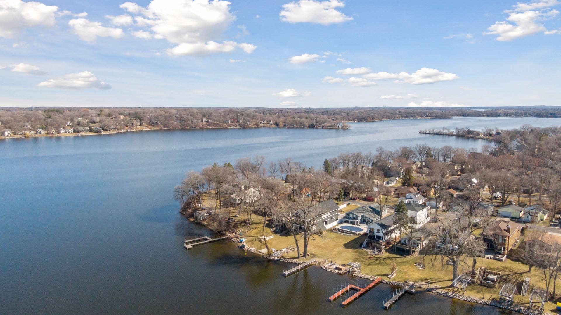 Mound, Minnesota, 55364, United States, 4 Bedrooms Bedrooms, ,4 BathroomsBathrooms,Residential,Active,1972161