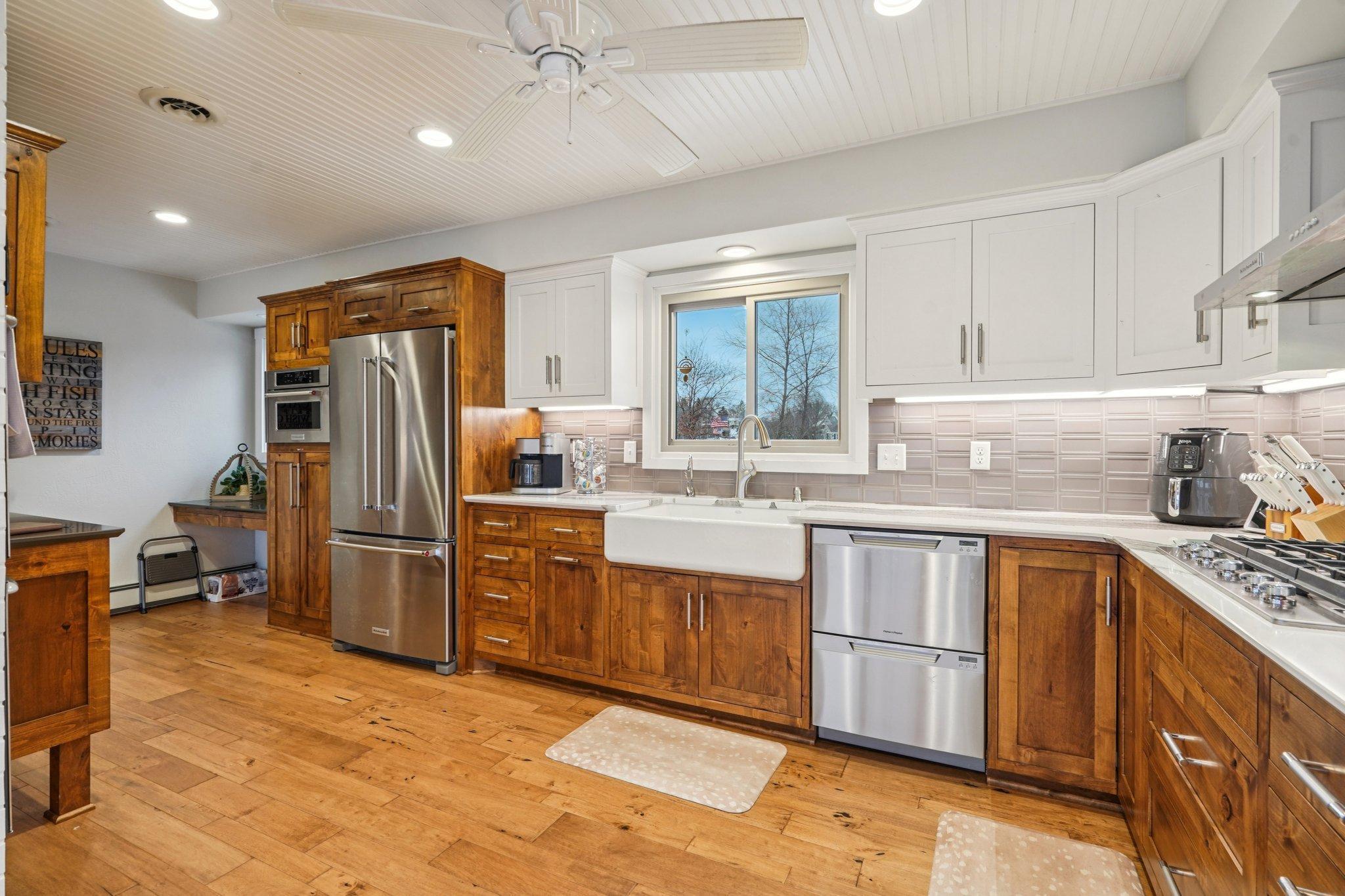 Prior Lake, Minnesota, 55372, United States, 2 Bedrooms Bedrooms, ,2 BathroomsBathrooms,Residential,Active,1999912