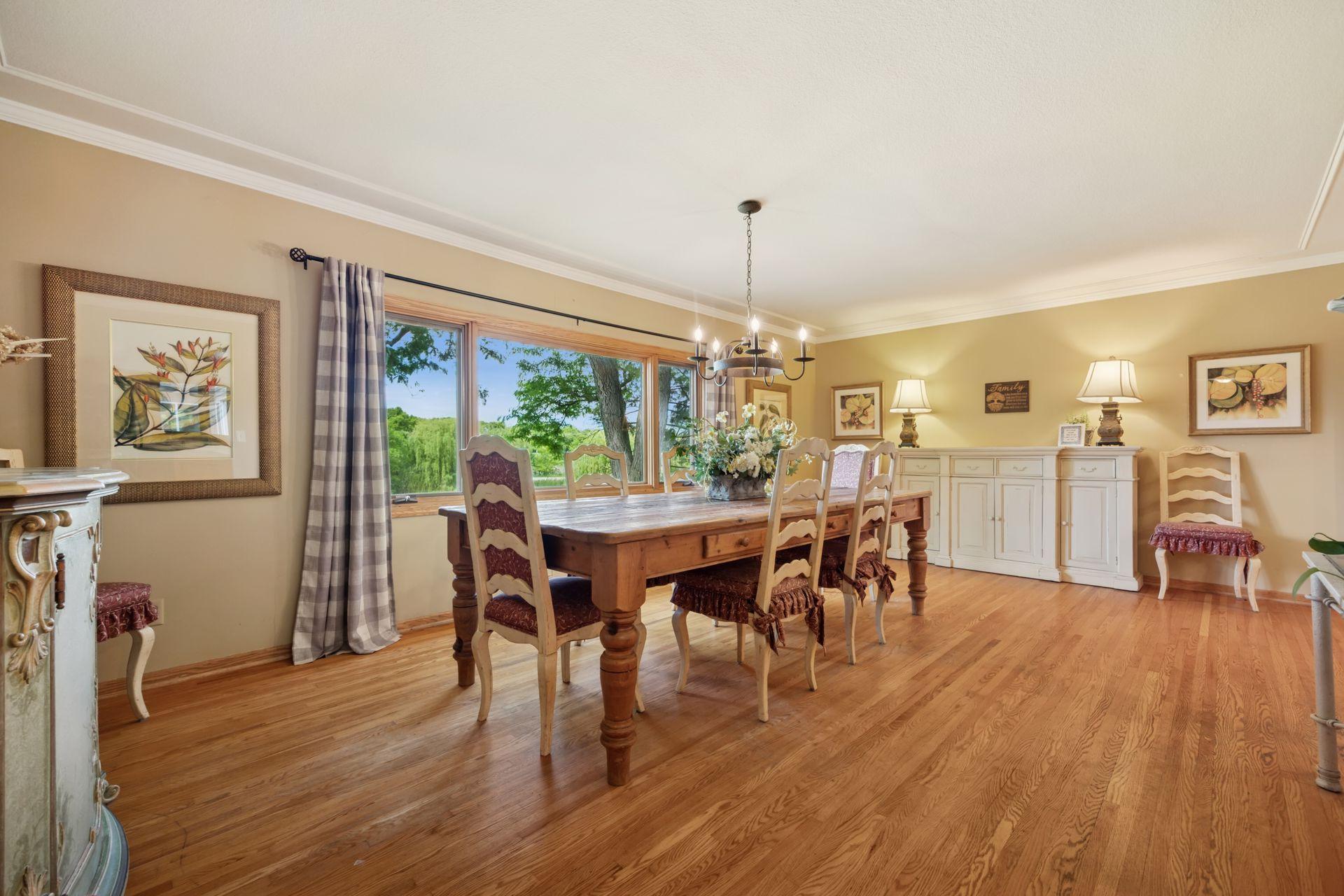 Wayzata, Minnesota, 55391, United States, 5 Bedrooms Bedrooms, ,4 BathroomsBathrooms,Residential,Active,2008341