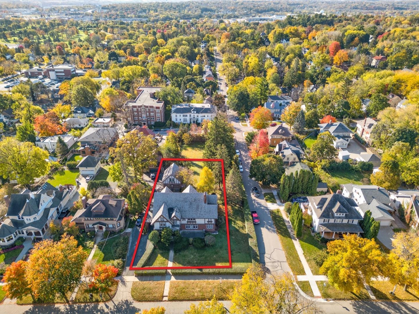 Rochester, Minnesota, 55902, United States, 7 Bedrooms Bedrooms, ,7 BathroomsBathrooms,Residential,Active,1973275