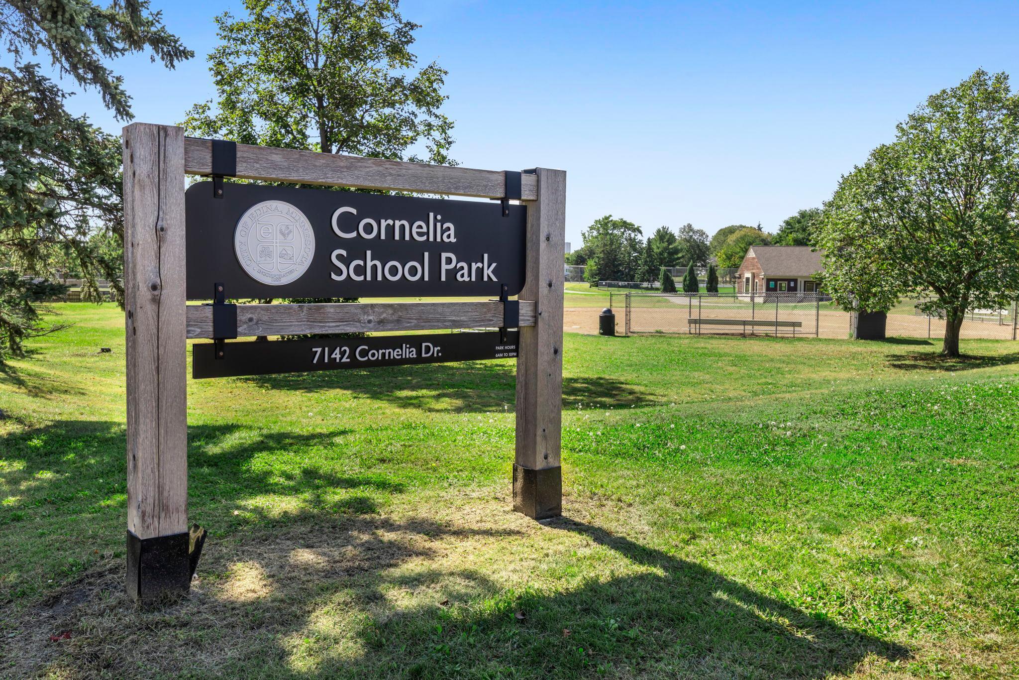 Minneapolis, Minnesota, 55435, United States, 5 Bedrooms Bedrooms, ,5 BathroomsBathrooms,Residential,Active,1944270