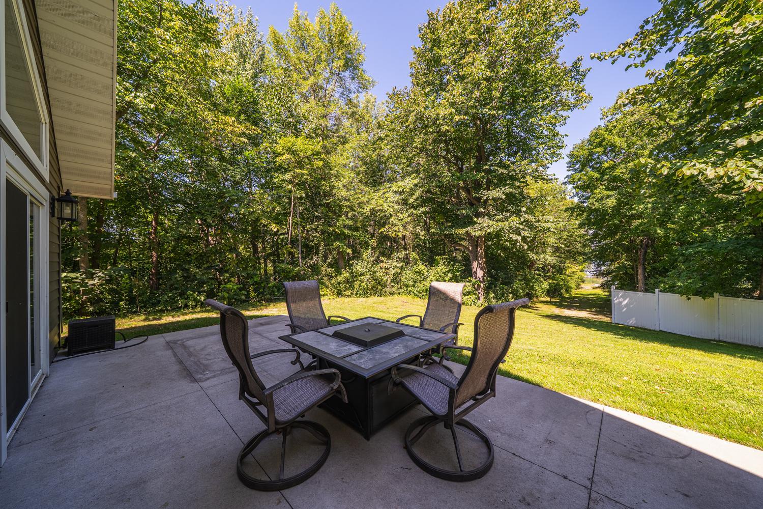 Pelican Rapids, Minnesota, 56572, United States, 5 Bedrooms Bedrooms, ,3 BathroomsBathrooms,Residential,Active,1927674