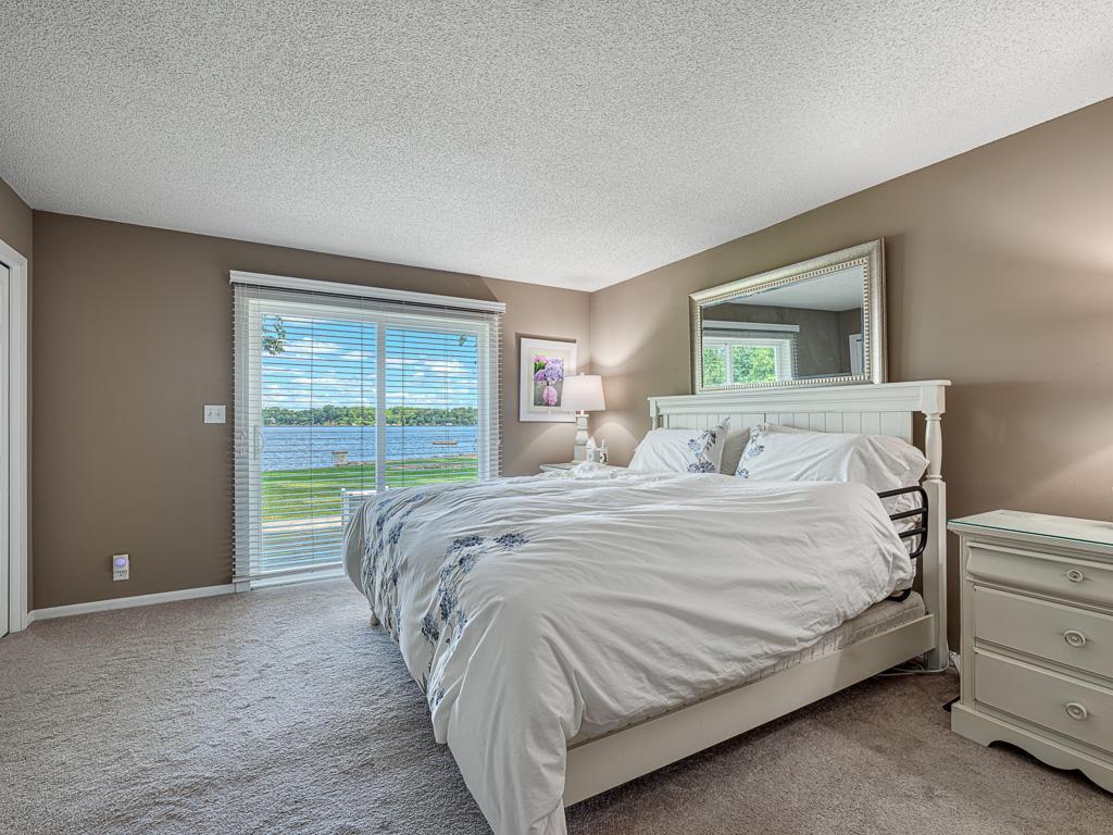Mound, Minnesota, 55364, United States, 4 Bedrooms Bedrooms, ,3 BathroomsBathrooms,Residential,Active,1899869