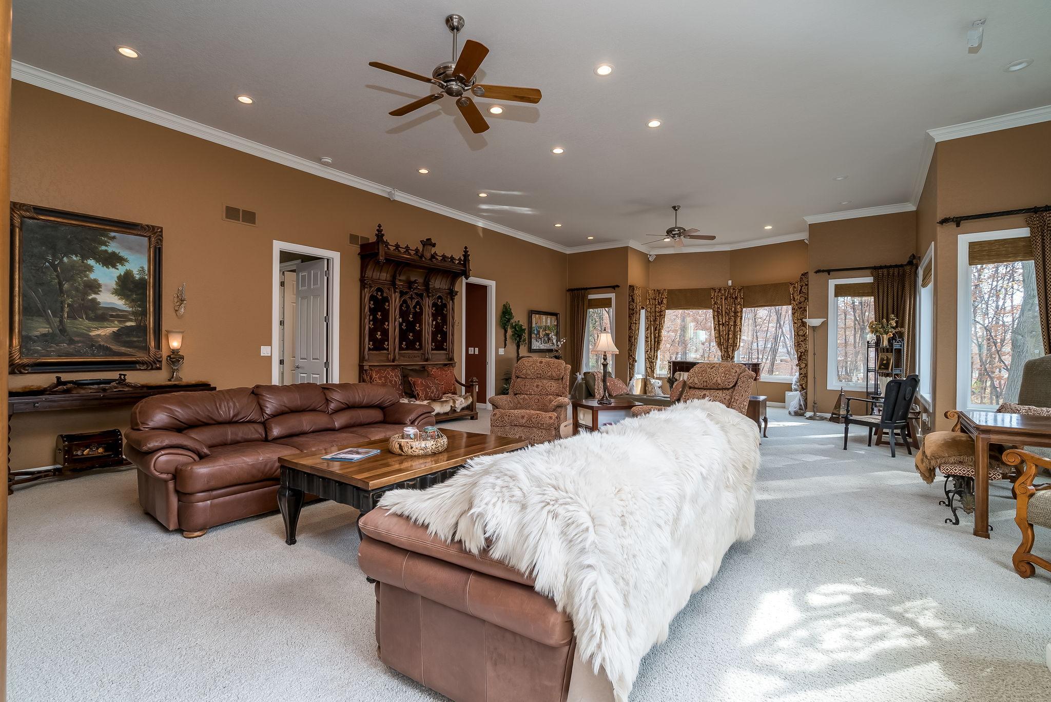 Prior Lake, Minnesota, 55372, United States, 4 Bedrooms Bedrooms, ,5 BathroomsBathrooms,Residential,Active,1922492