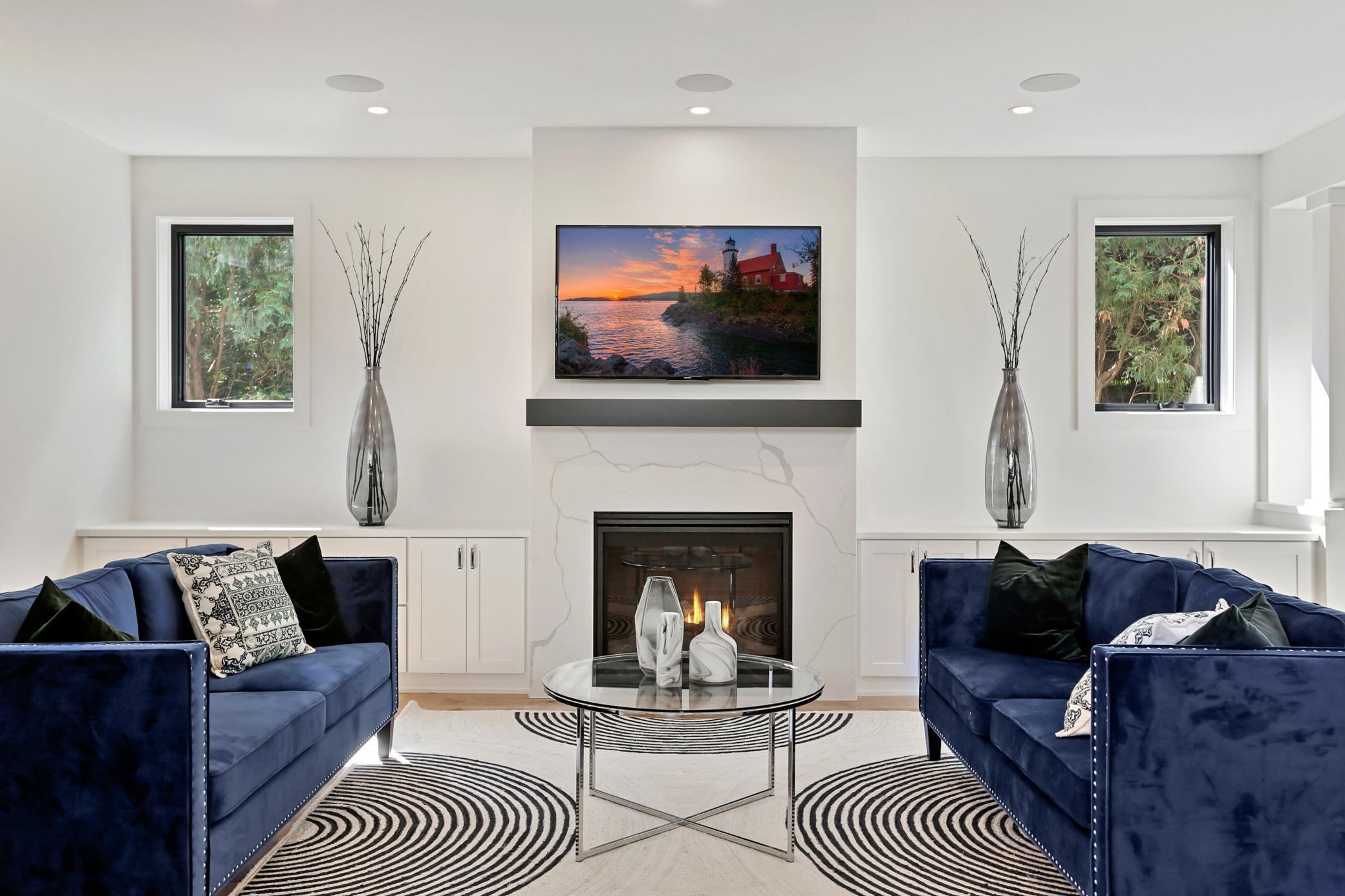 Edina, Minnesota, 55424, United States, 5 Bedrooms Bedrooms, ,5 BathroomsBathrooms,Residential,Active,1945265