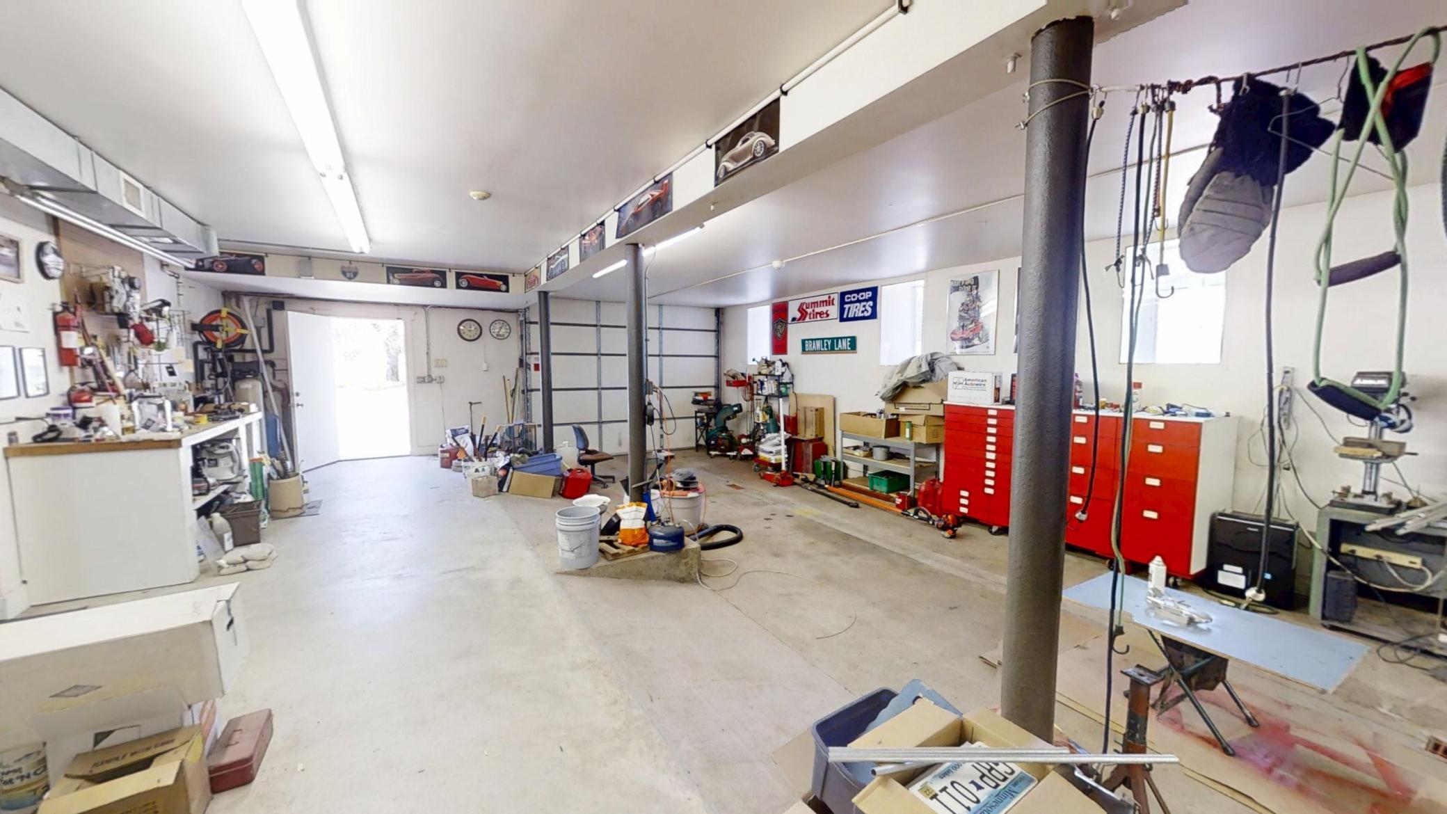 Northfield, Minnesota, 55057, United States, 3 Bedrooms Bedrooms, ,3 BathroomsBathrooms,Residential,Active,1920261