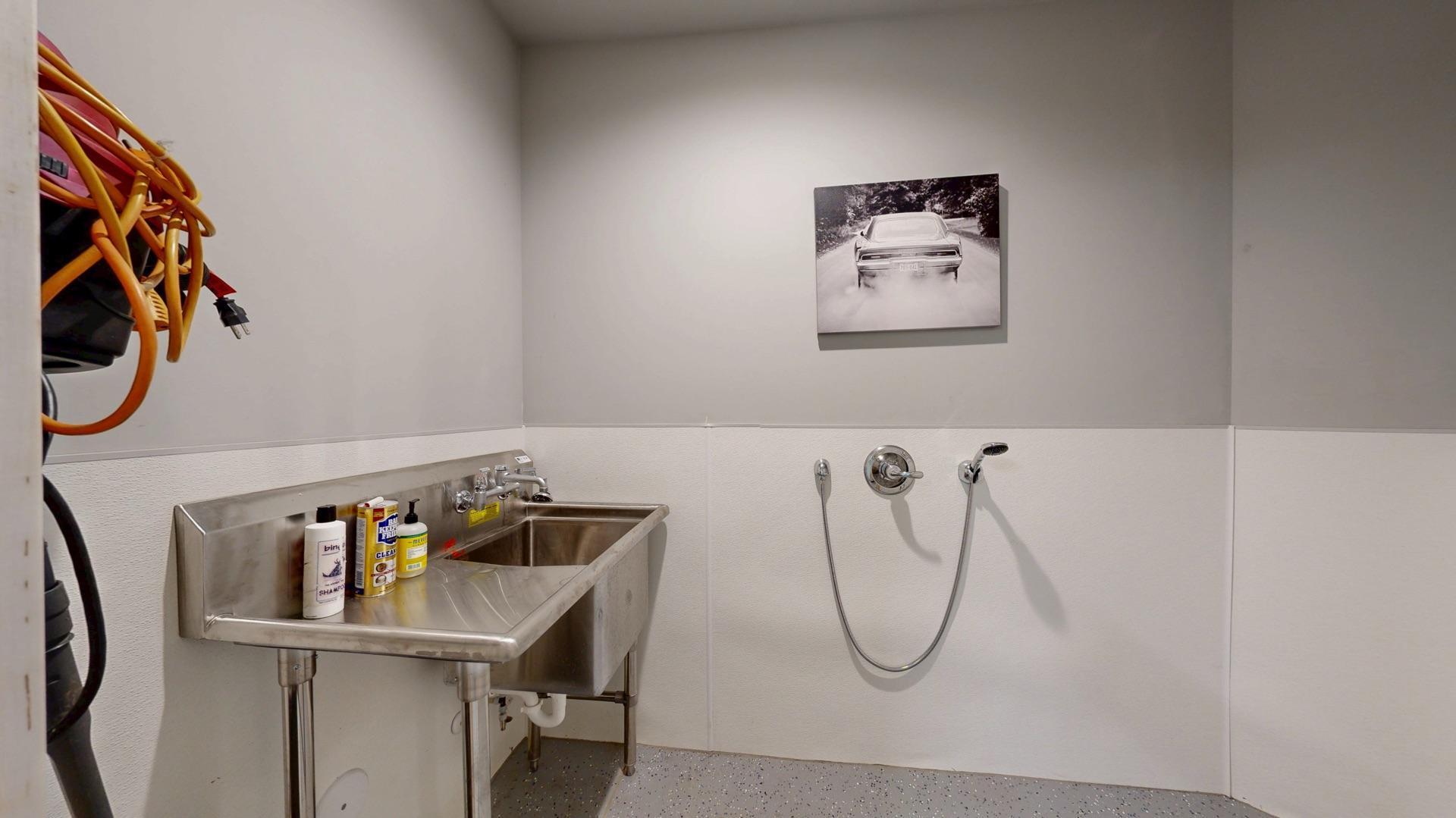 Rochester, Minnesota, 55902, United States, 4 Bedrooms Bedrooms, ,4 BathroomsBathrooms,Residential,Active,1853329