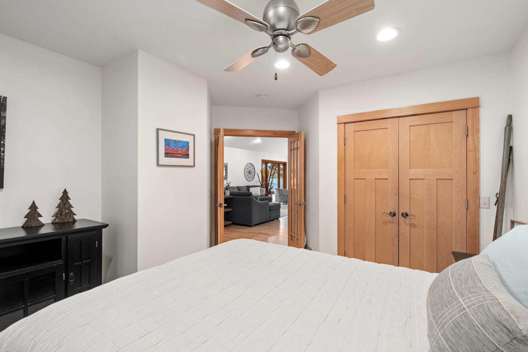 Arden Hills, Minnesota, 55112, United States, 4 Bedrooms Bedrooms, ,3 BathroomsBathrooms,Residential,Active,1973290