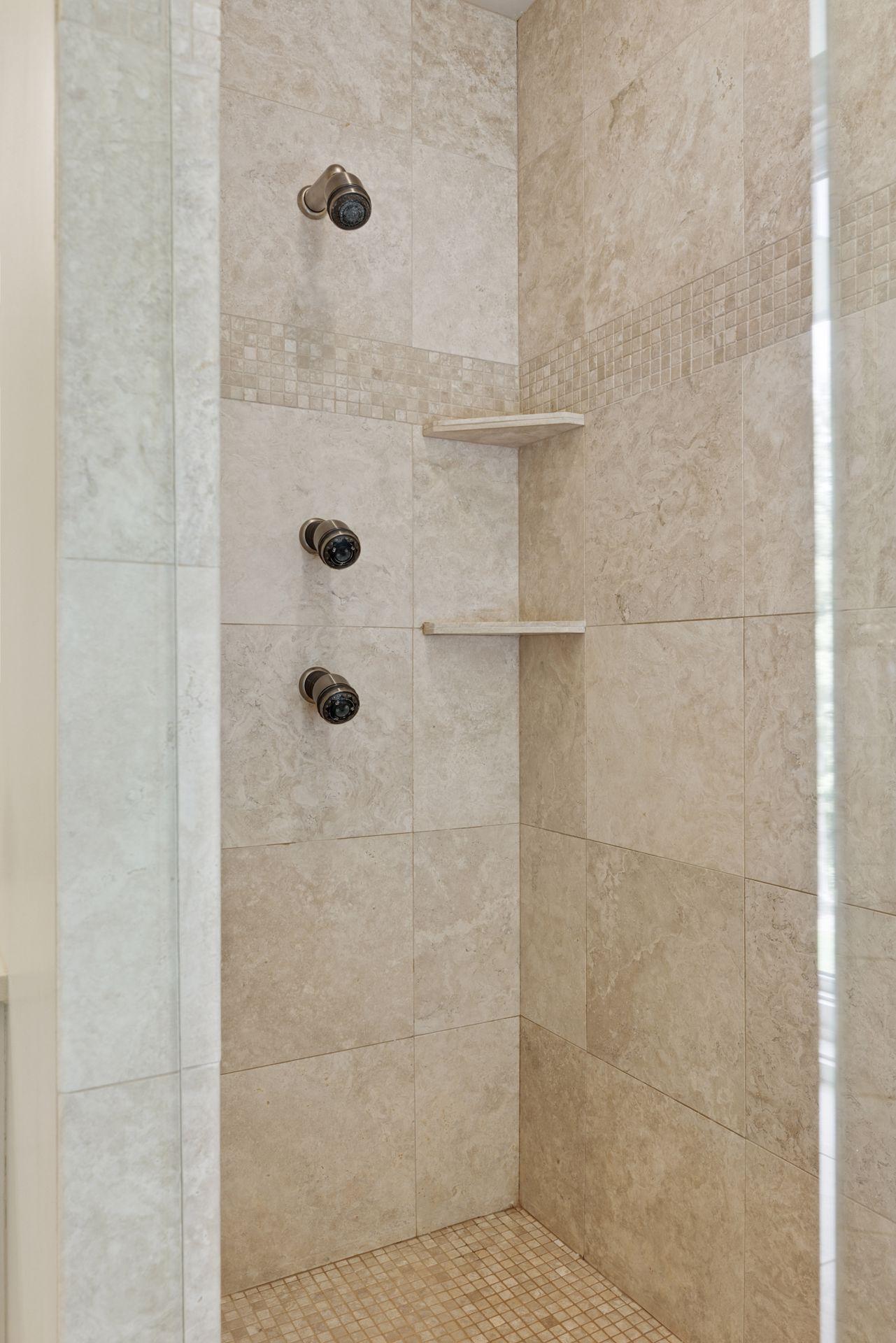 Lake Elmo, Minnesota, 55042, United States, 5 Bedrooms Bedrooms, ,5 BathroomsBathrooms,Residential,Active,1843876