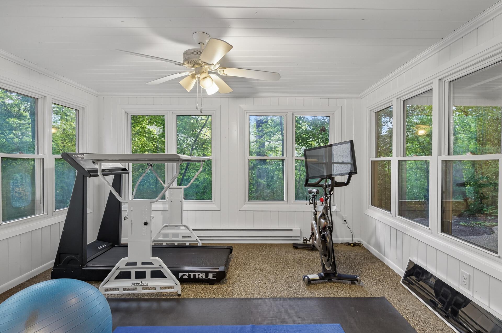 Hopkins, Minnesota, 55305, United States, 5 Bedrooms Bedrooms, ,4 BathroomsBathrooms,Residential,Active,1943778