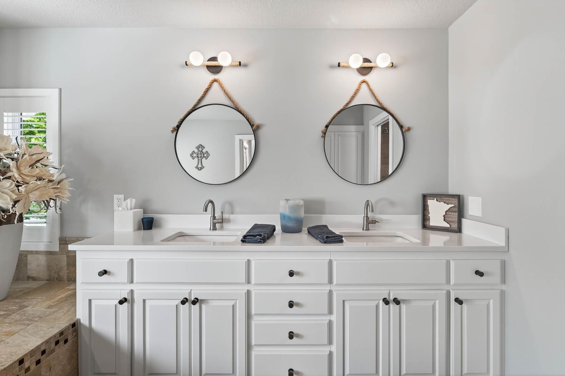 Mound, Minnesota, 55364, United States, 5 Bedrooms Bedrooms, ,4 BathroomsBathrooms,Residential,Active,1945534