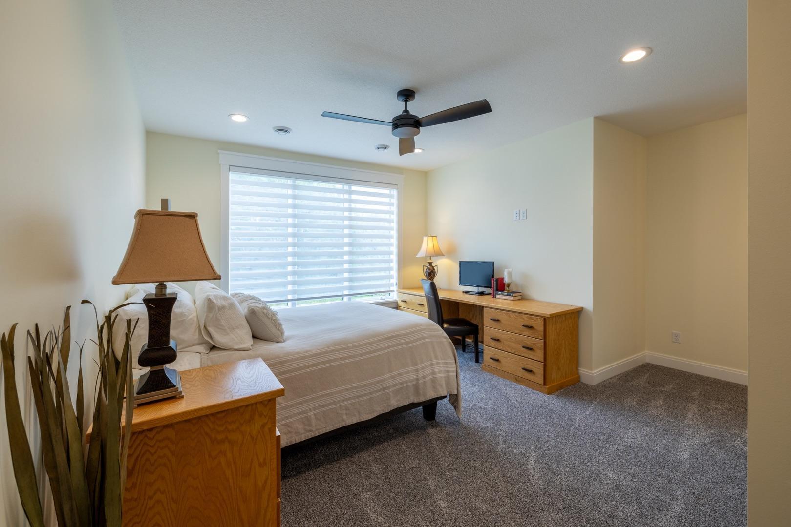 Rochester, Minnesota, 55902, United States, 4 Bedrooms Bedrooms, ,4 BathroomsBathrooms,Residential,Active,1853329