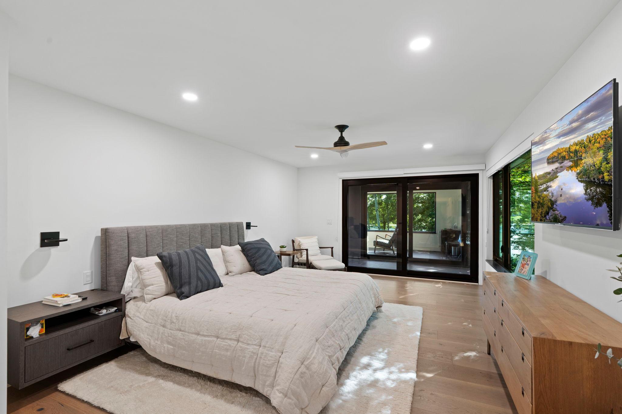 Shakopee, Minnesota, 55379, United States, 5 Bedrooms Bedrooms, ,5 BathroomsBathrooms,Residential,Active,1964254