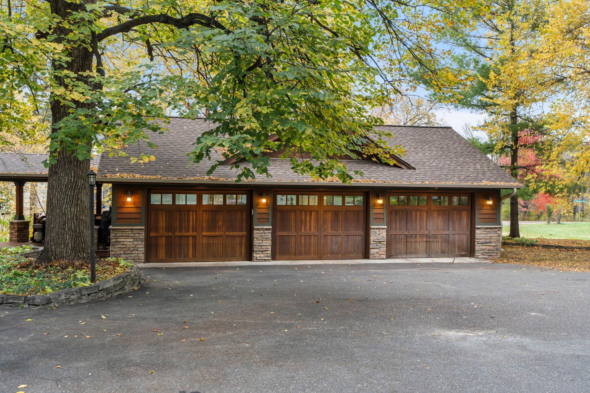 Arden Hills, Minnesota, 55112, United States, 4 Bedrooms Bedrooms, ,3 BathroomsBathrooms,Residential,Active,1973290