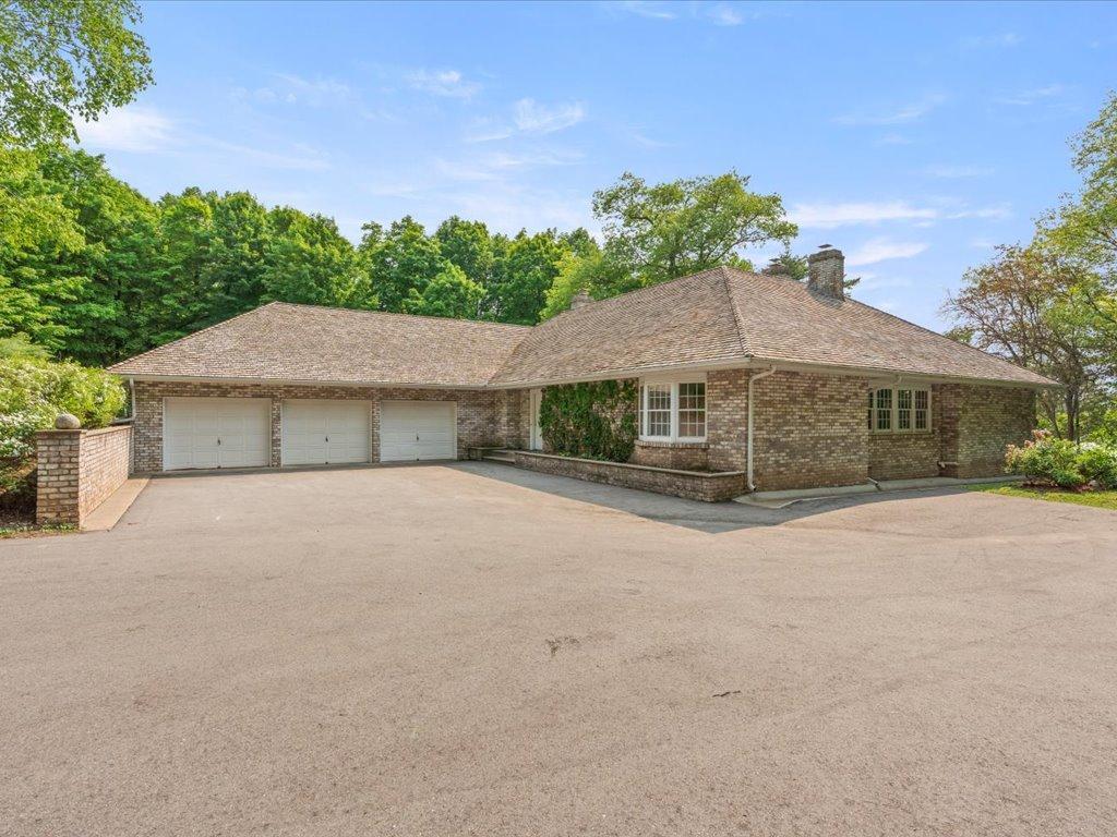 Nisswa, Minnesota, 56468, United States, 3 Bedrooms Bedrooms, ,5 BathroomsBathrooms,Residential,Active,1922286