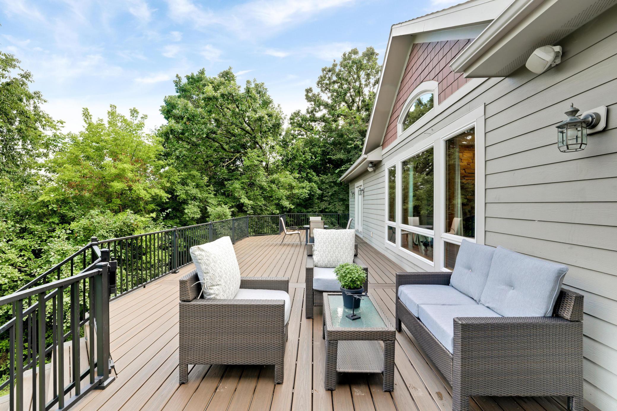 Prescott, Wisconsin, 54021, United States, 5 Bedrooms Bedrooms, ,4 BathroomsBathrooms,Residential,Active,1961932