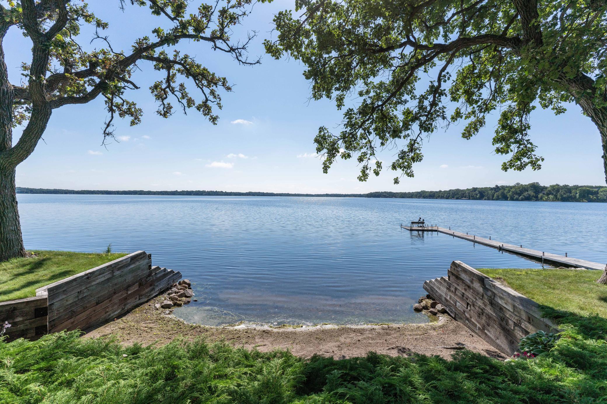 Alexandria, Minnesota, 56308, United States, 4 Bedrooms Bedrooms, ,6 BathroomsBathrooms,Residential,Active,1964256