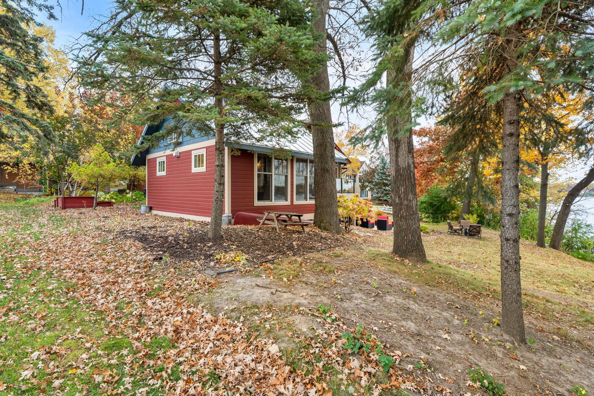 Arden Hills, Minnesota, 55112, United States, 4 Bedrooms Bedrooms, ,3 BathroomsBathrooms,Residential,Active,1973290