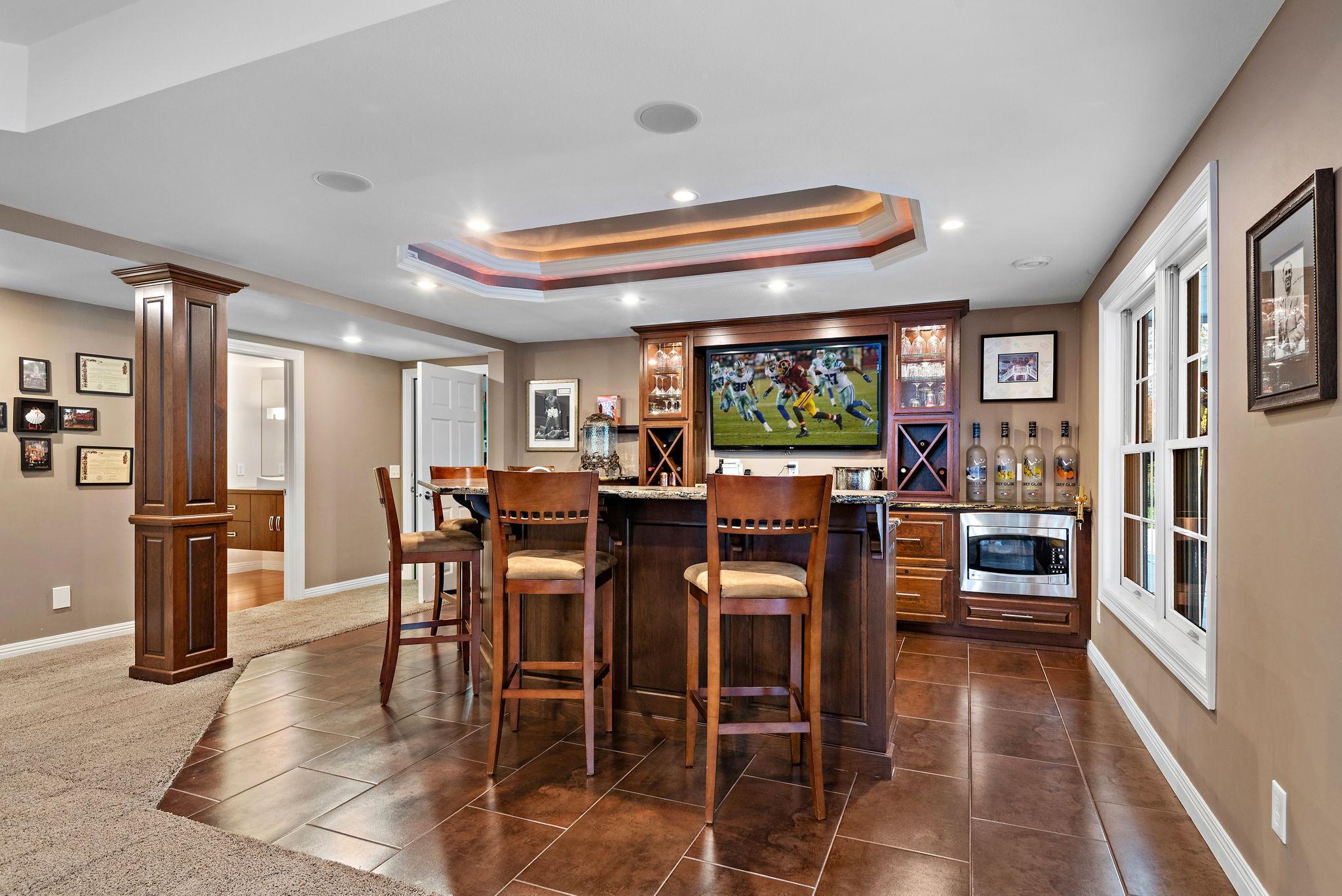 West Saint Paul, Minnesota, 55118, United States, 5 Bedrooms Bedrooms, ,5 BathroomsBathrooms,Residential,Active,1904170
