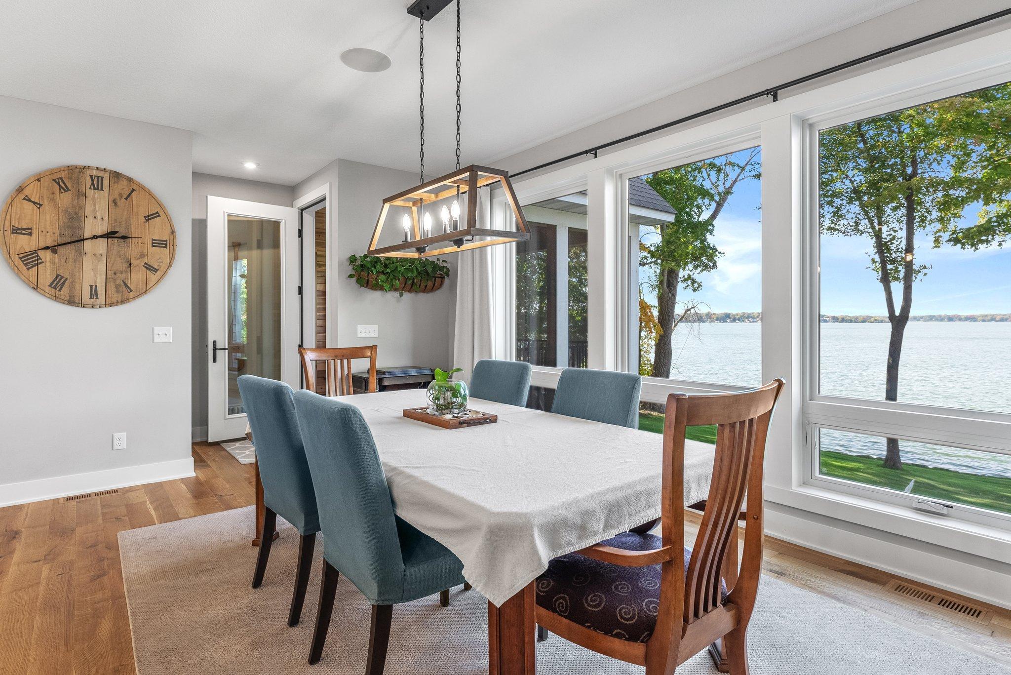 Wayzata, Minnesota, 55391, United States, 3 Bedrooms Bedrooms, ,3 BathroomsBathrooms,Residential,Active,2018191