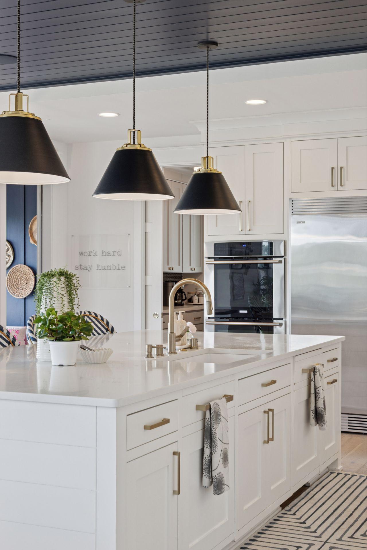 Woodbury, Minnesota, 55129, United States, 6 Bedrooms Bedrooms, ,6 BathroomsBathrooms,Residential,Active,1871286