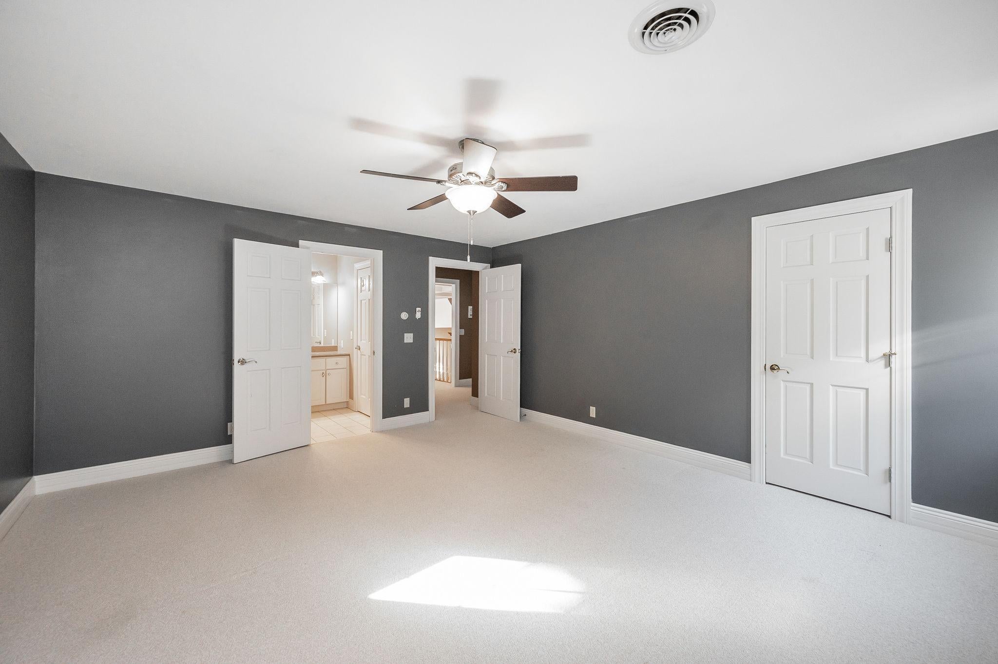 Fairmont, Minnesota, 56031, United States, 5 Bedrooms Bedrooms, ,6 BathroomsBathrooms,Residential,Active,1953012