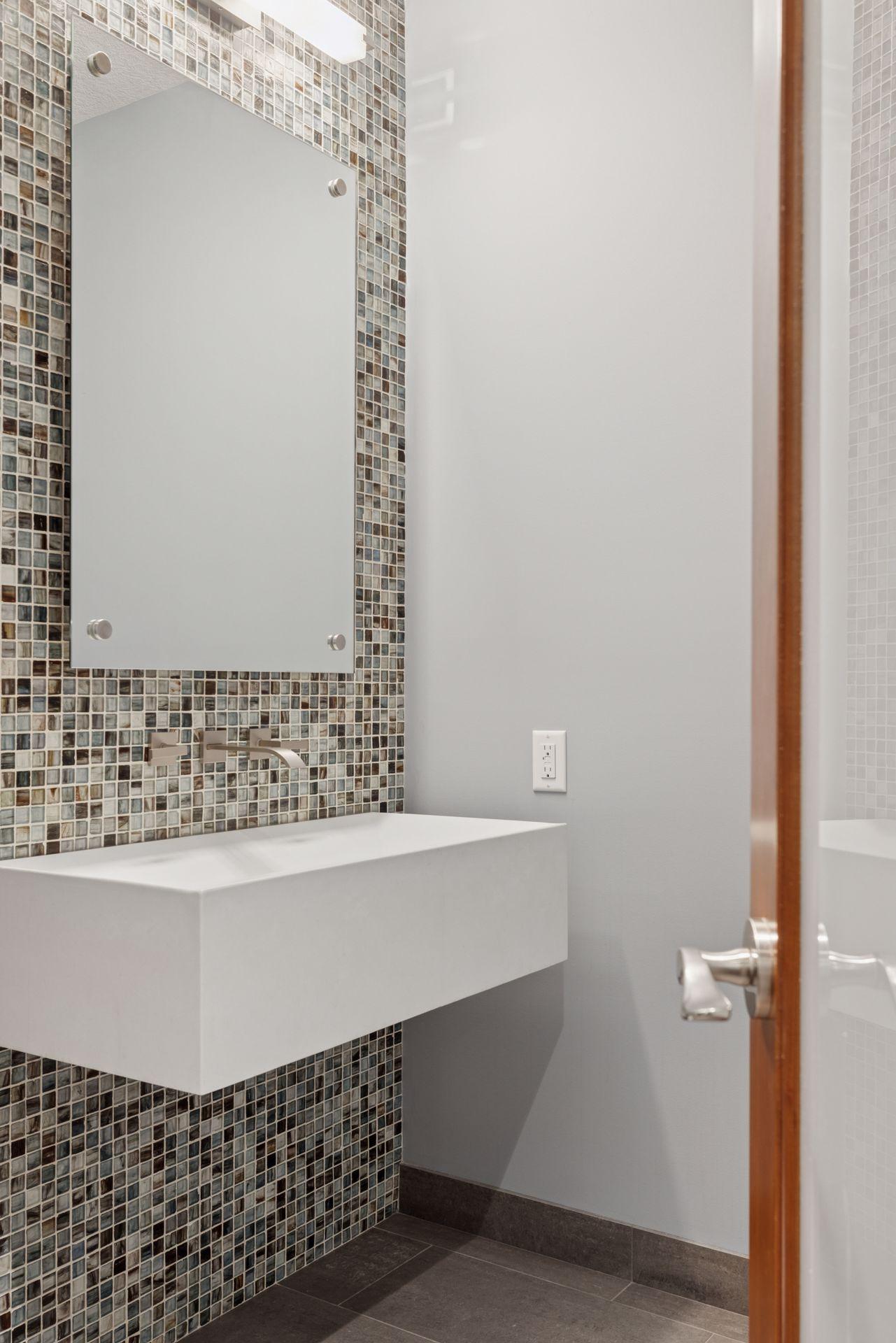 Lake Elmo, Minnesota, 55042, United States, 5 Bedrooms Bedrooms, ,5 BathroomsBathrooms,Residential,Active,1843876