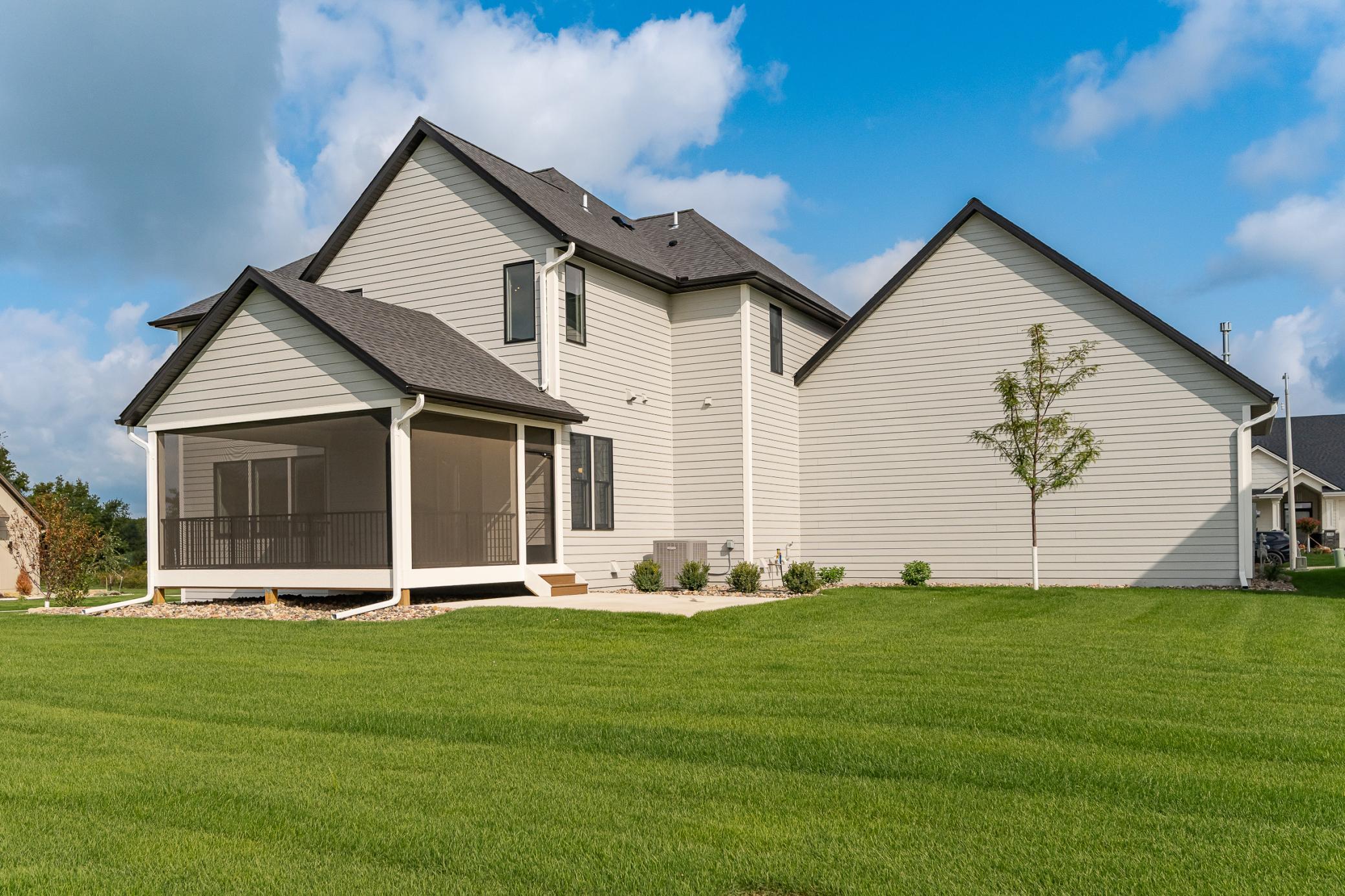 Rochester, Minnesota, 55902, United States, 6 Bedrooms Bedrooms, ,5 BathroomsBathrooms,Residential,Active,1936101