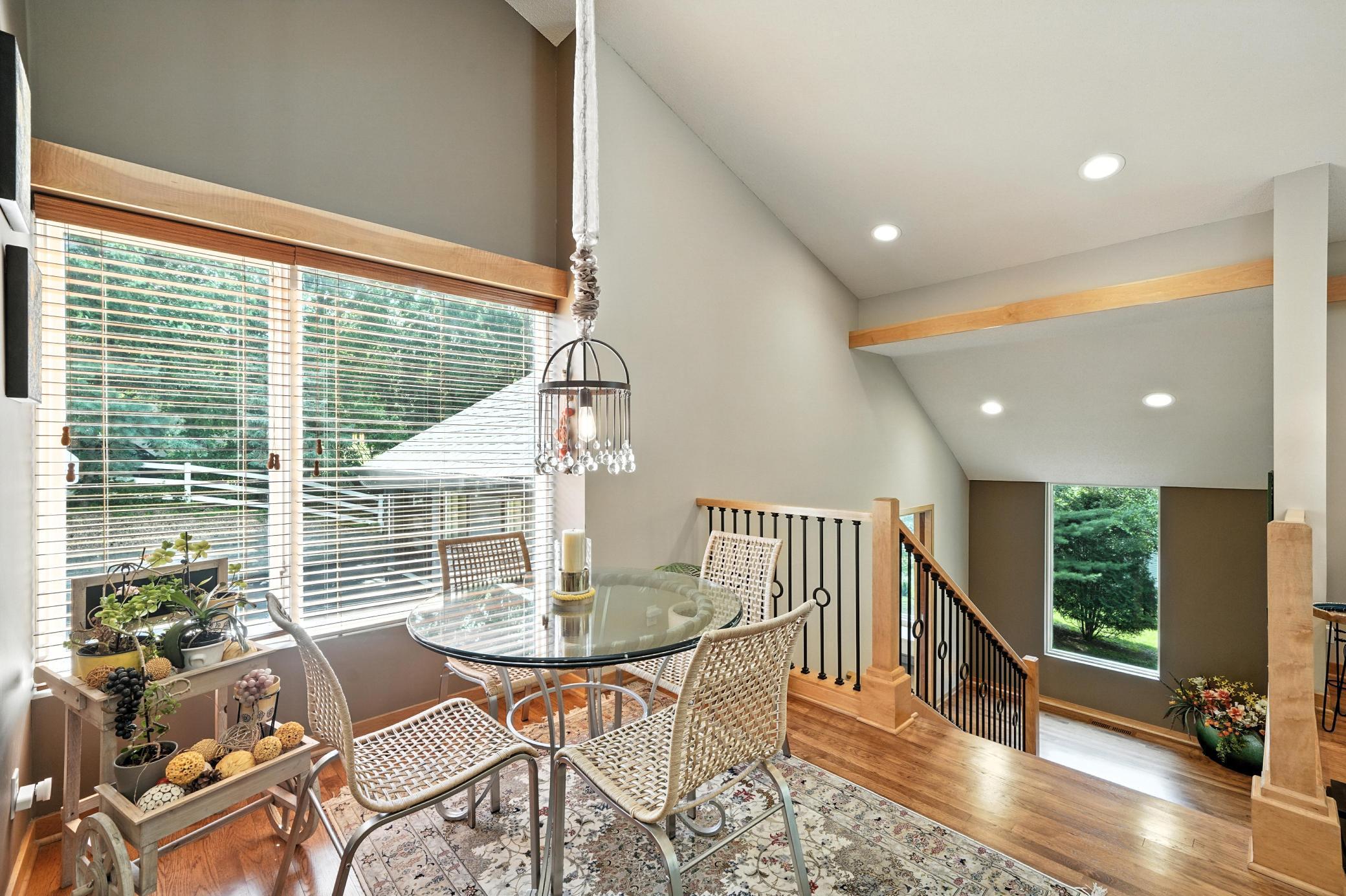 Minnetonka, Minnesota, 55345, United States, 5 Bedrooms Bedrooms, ,3 BathroomsBathrooms,Residential,Active,1971001