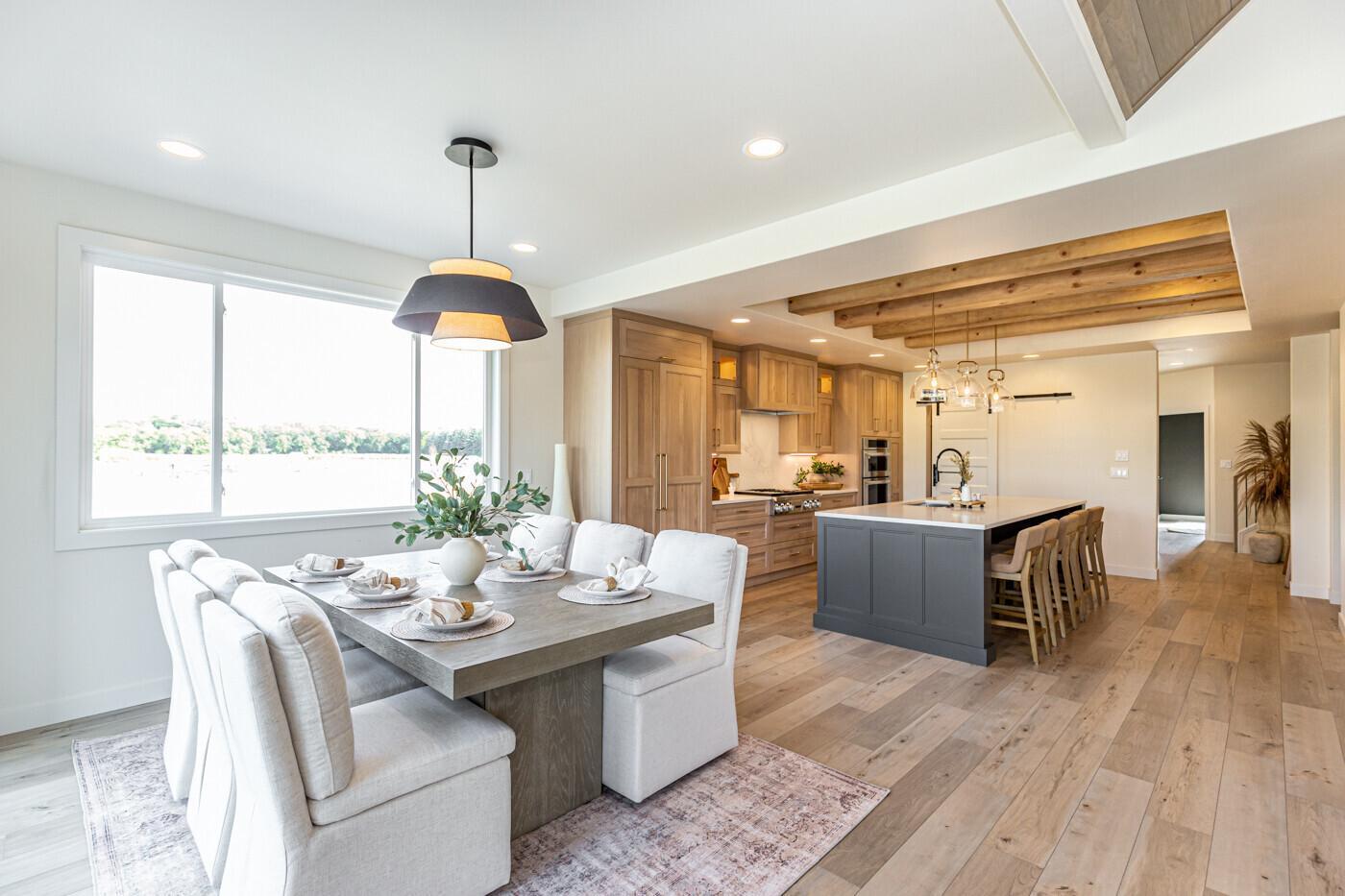 Fargo, North Dakota, 58104, United States, 6 Bedrooms Bedrooms, ,5 BathroomsBathrooms,Residential,Active,2010195