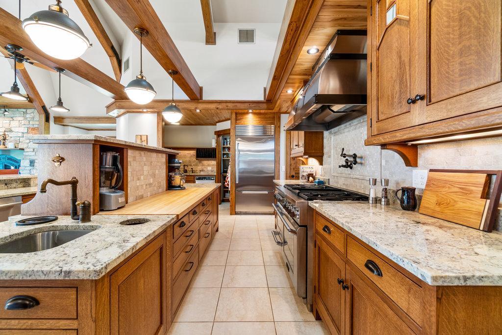 Menomonie, Wisconsin, 54751, United States, 2 Bedrooms Bedrooms, ,3 BathroomsBathrooms,Residential,Active,1993940