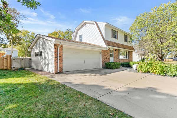 1932 LAKEAIRES BLVD, SAINT PAUL, MN 55110 - Image 1