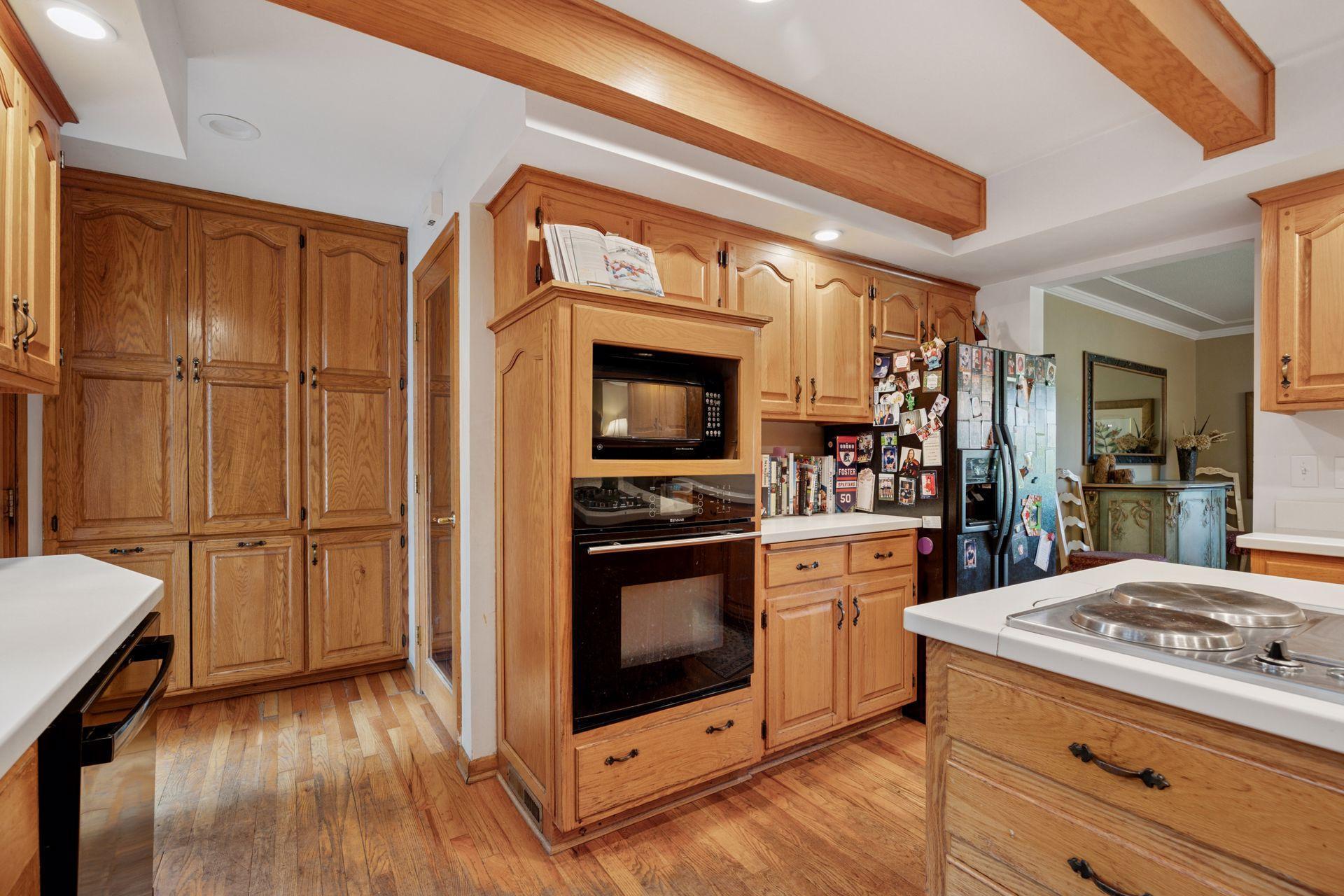 Wayzata, Minnesota, 55391, United States, 5 Bedrooms Bedrooms, ,4 BathroomsBathrooms,Residential,Active,2008341