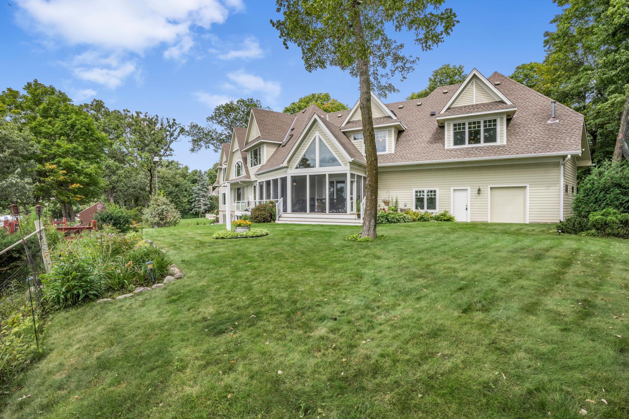 Orono, Minnesota, 55356, United States, 6 Bedrooms Bedrooms, ,6 BathroomsBathrooms,Residential,Active,1936632