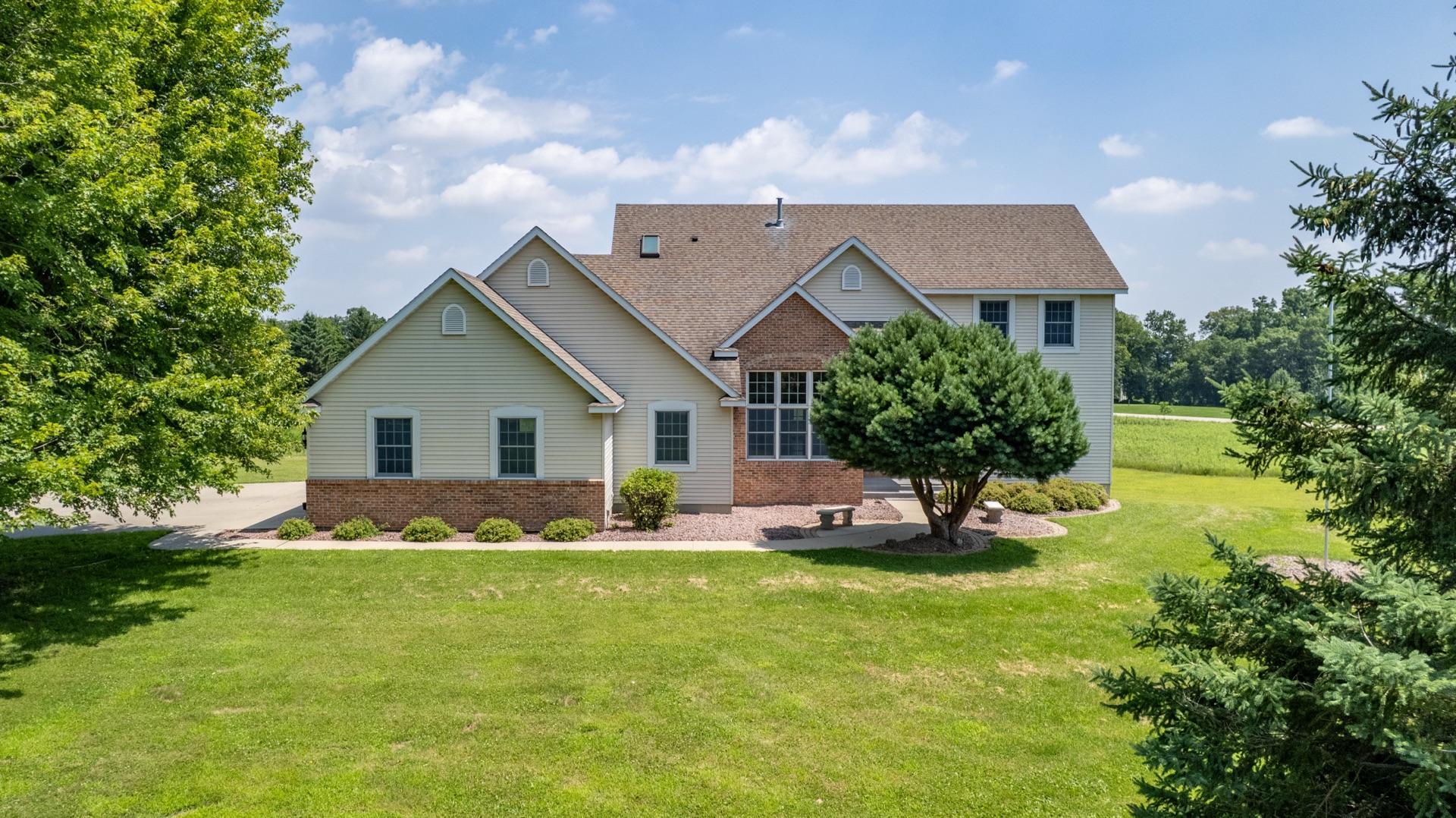 Rochester, Minnesota, 55902, United States, 5 Bedrooms Bedrooms, ,4 BathroomsBathrooms,Residential,Active,1902957