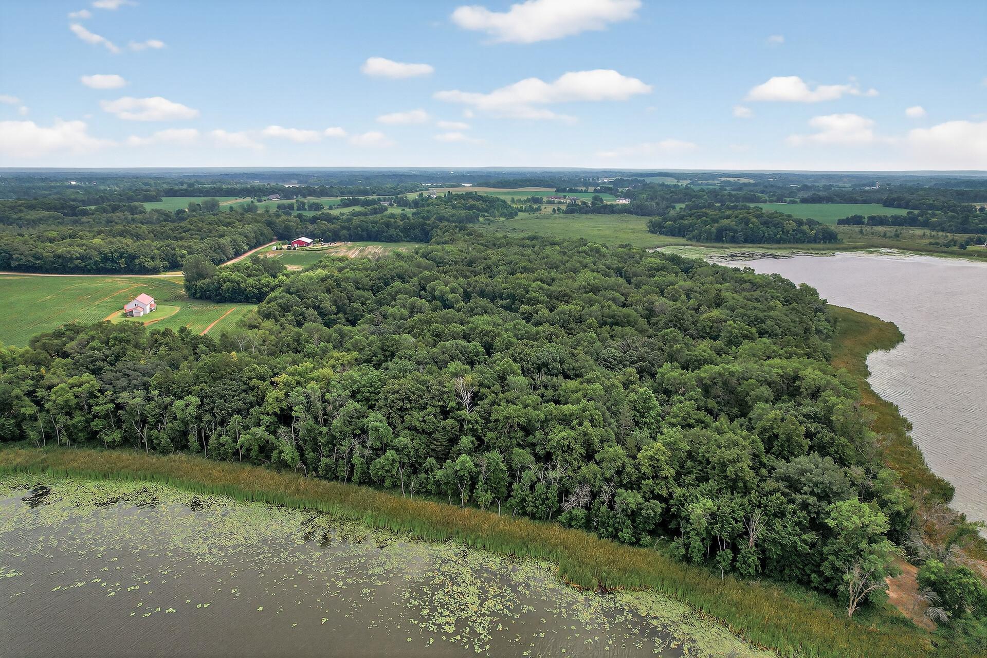 Lindstrom, Minnesota, 55045, United States, 5 Bedrooms Bedrooms, ,4 BathroomsBathrooms,Residential,Active,1920250