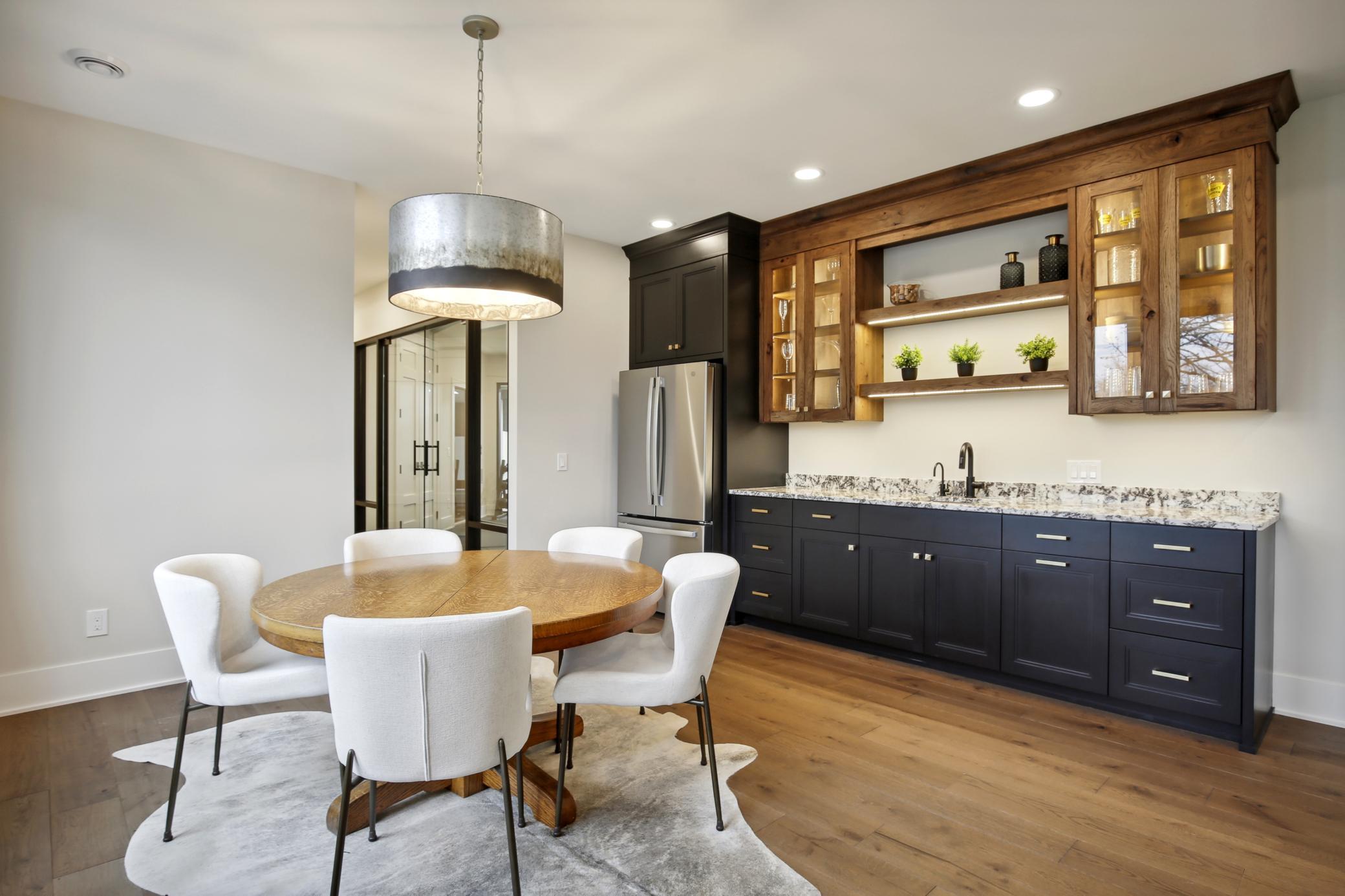 Eagan, Minnesota, 55123, United States, 5 Bedrooms Bedrooms, ,6 BathroomsBathrooms,Residential,Active,1944081