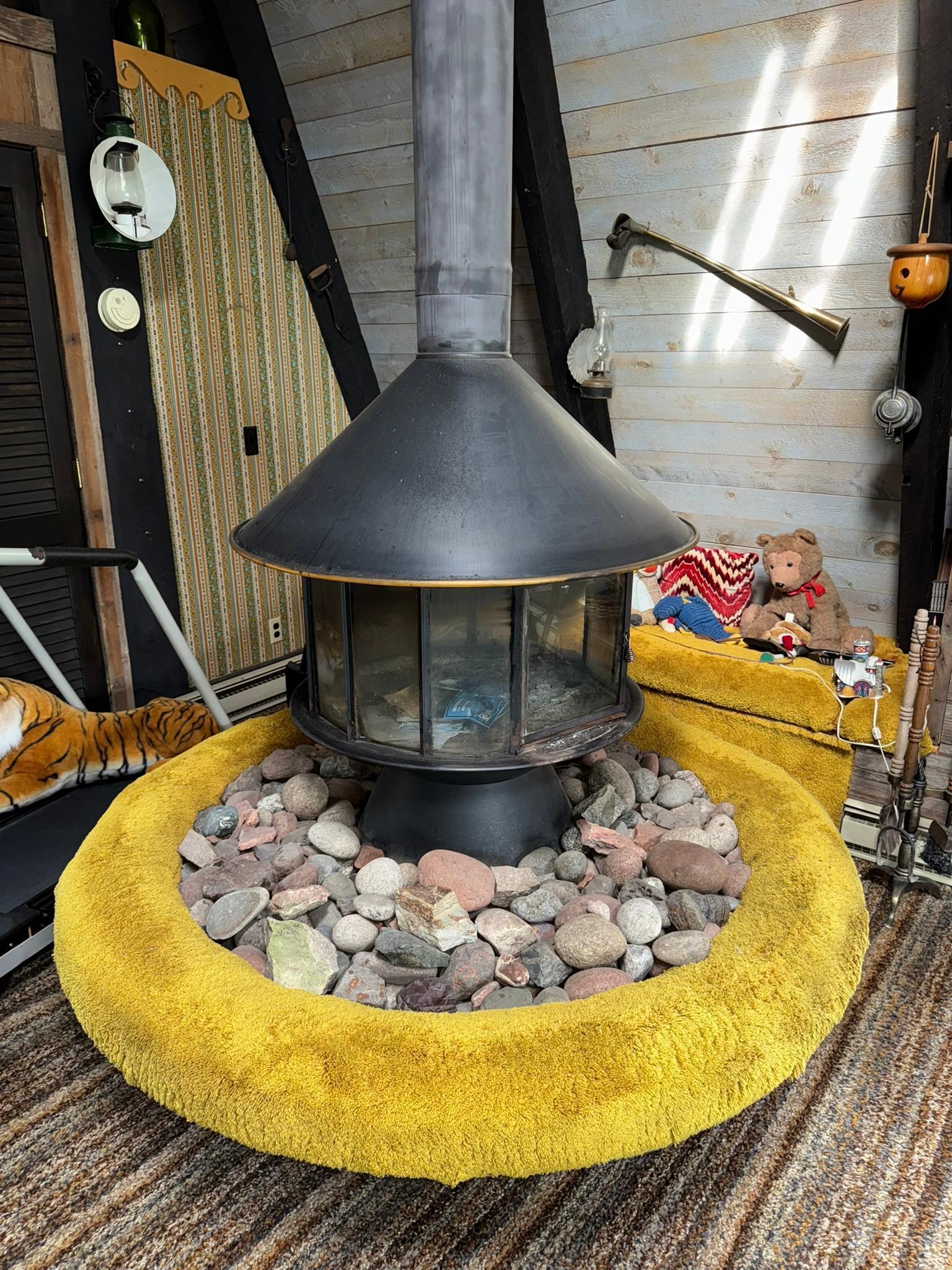 Silver Bay, Minnesota, 55614, United States, 3 Bedrooms Bedrooms, ,3 BathroomsBathrooms,Residential,Active,1953979