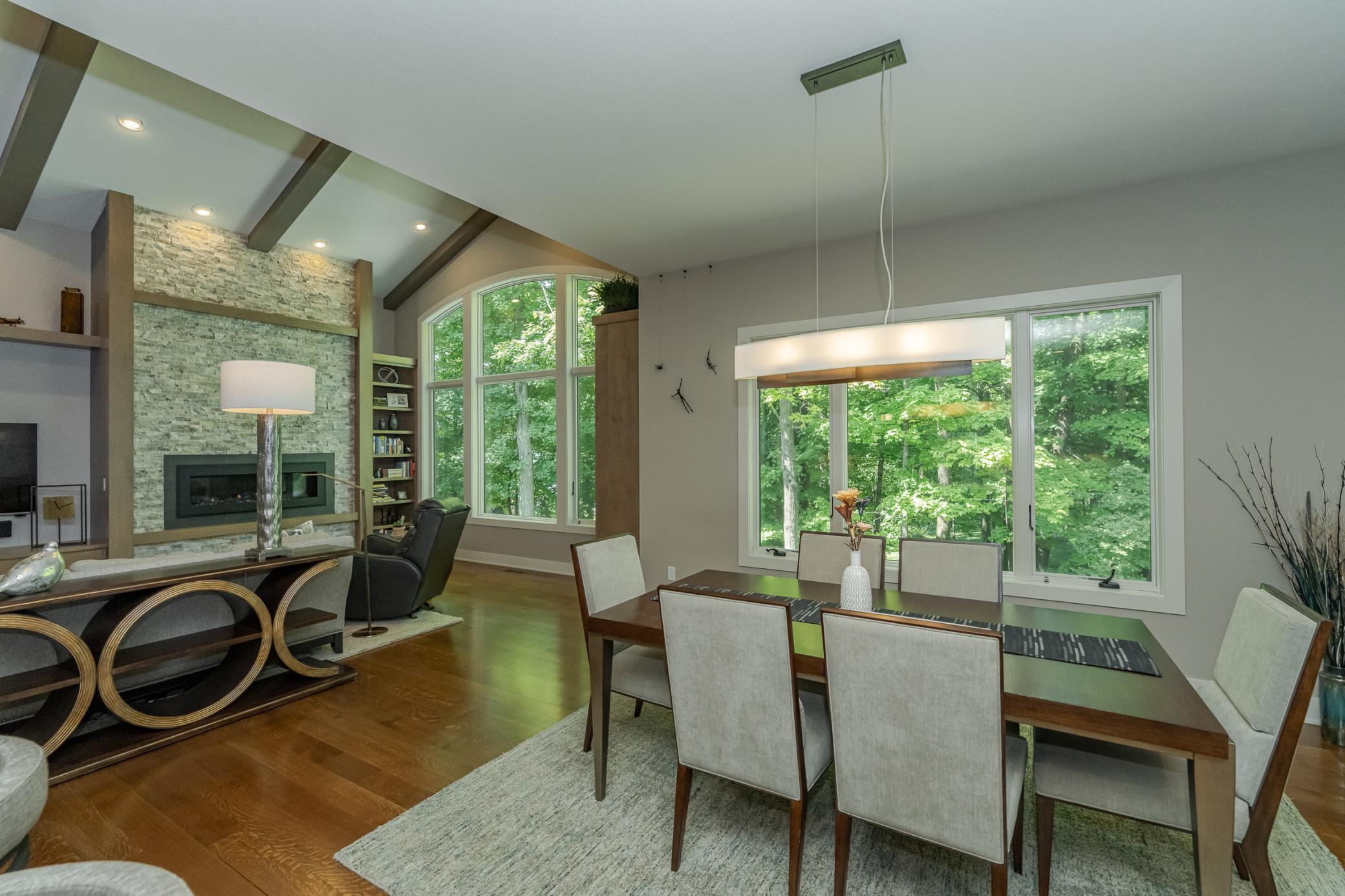 Rochester, Minnesota, 55902, United States, 4 Bedrooms Bedrooms, ,3 BathroomsBathrooms,Residential,Active,1905106