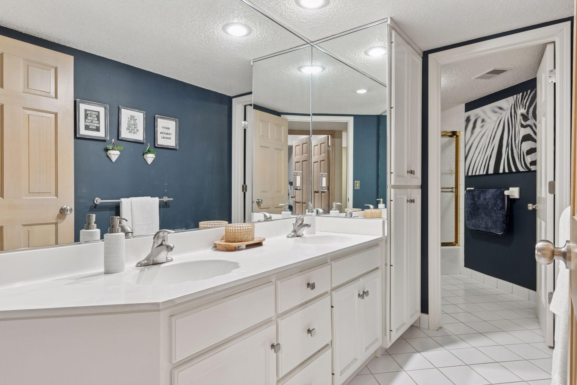 Eden Prairie, Minnesota, 55347, United States, 4 Bedrooms Bedrooms, ,5 BathroomsBathrooms,Residential,Active,1900199