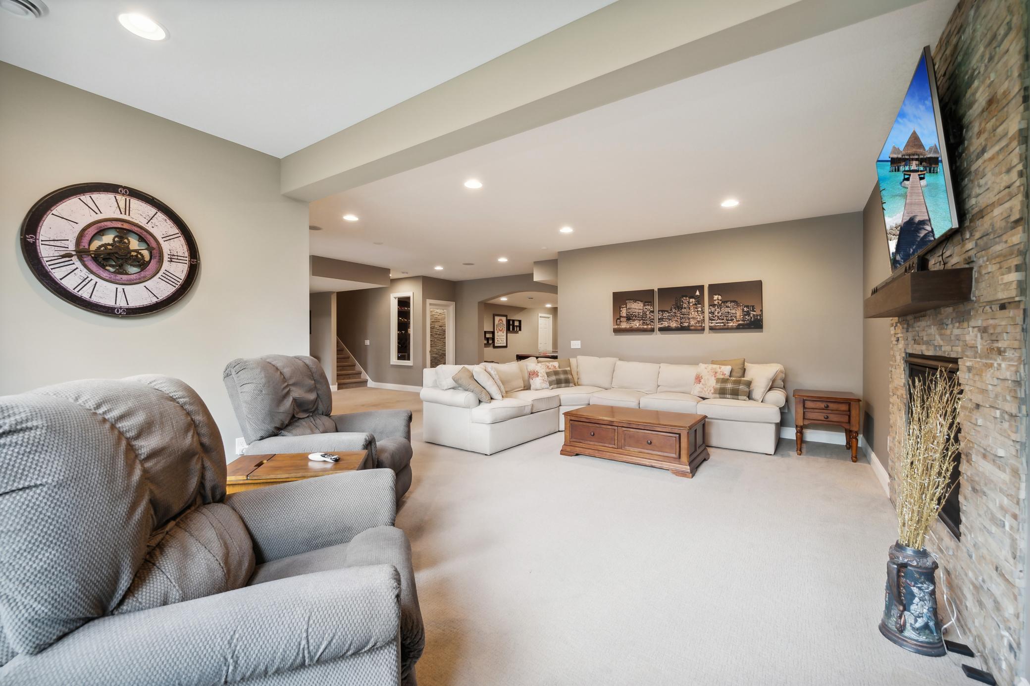 Eden Prairie, Minnesota, 55347, United States, 6 Bedrooms Bedrooms, ,7 BathroomsBathrooms,Residential,Active,1798012