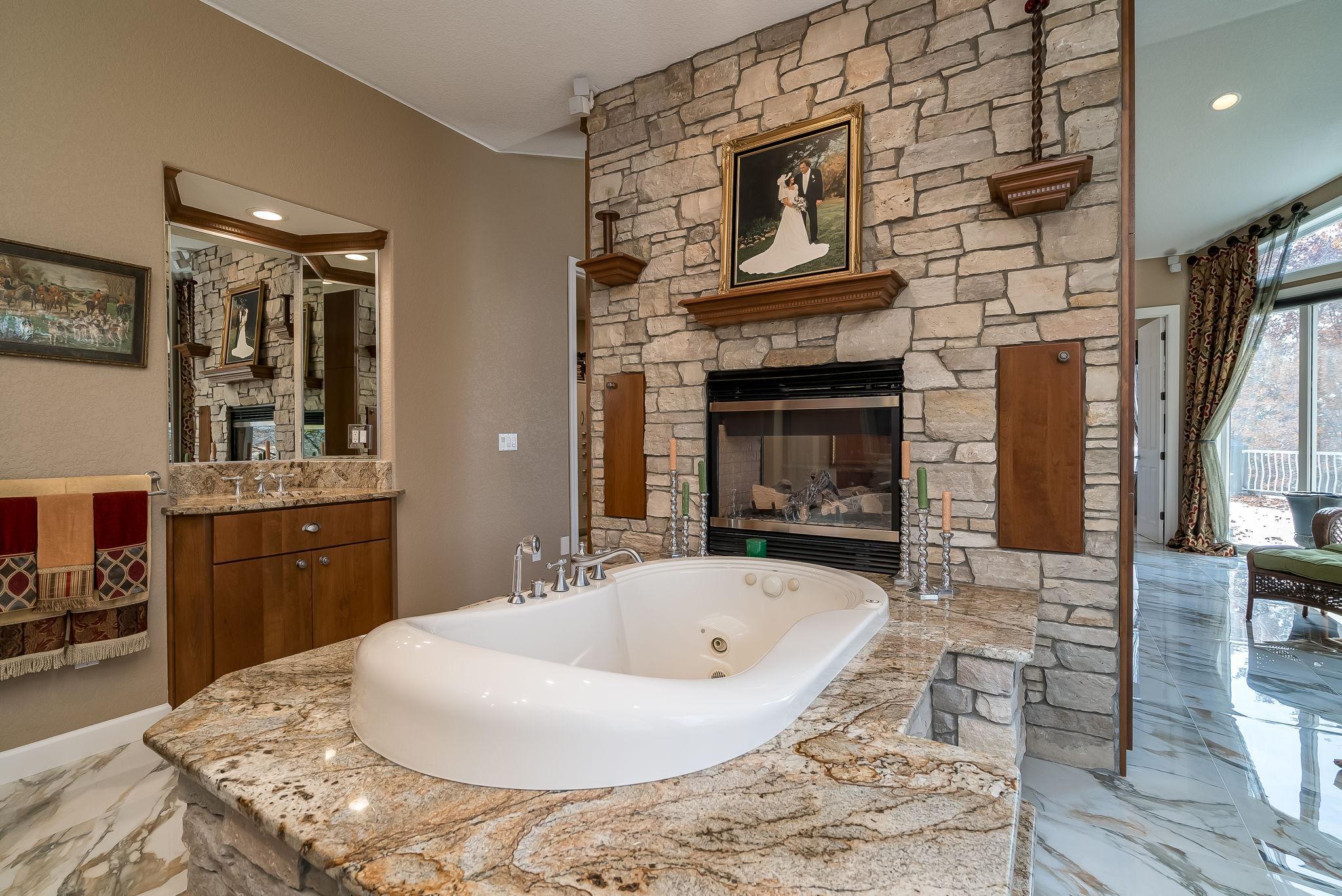 Prior Lake, Minnesota, 55372, United States, 4 Bedrooms Bedrooms, ,5 BathroomsBathrooms,Residential,Active,1922492