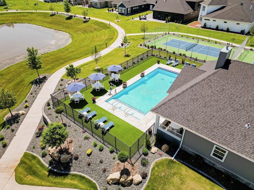 West Fargo, North Dakota, 58078, United States, 3 Bedrooms Bedrooms, ,3 BathroomsBathrooms,Residential,Active,1970933