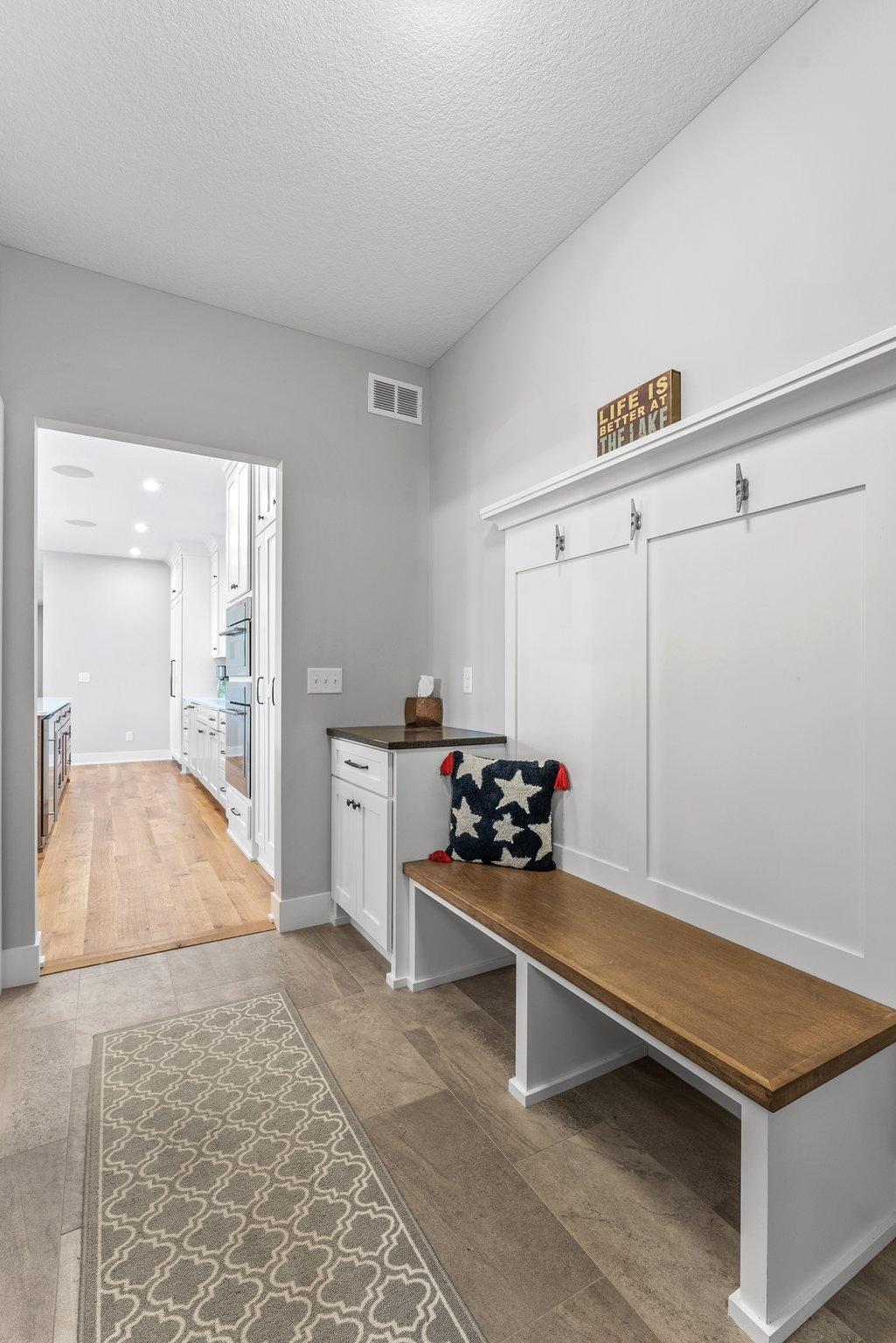 Wayzata, Minnesota, 55391, United States, 3 Bedrooms Bedrooms, ,3 BathroomsBathrooms,Residential,Active,2018191