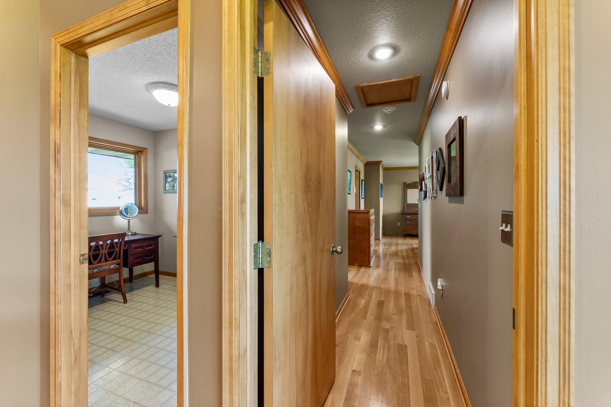 Northfield, Minnesota, 55057, United States, ,3 BathroomsBathrooms,Residential,Active,1843421