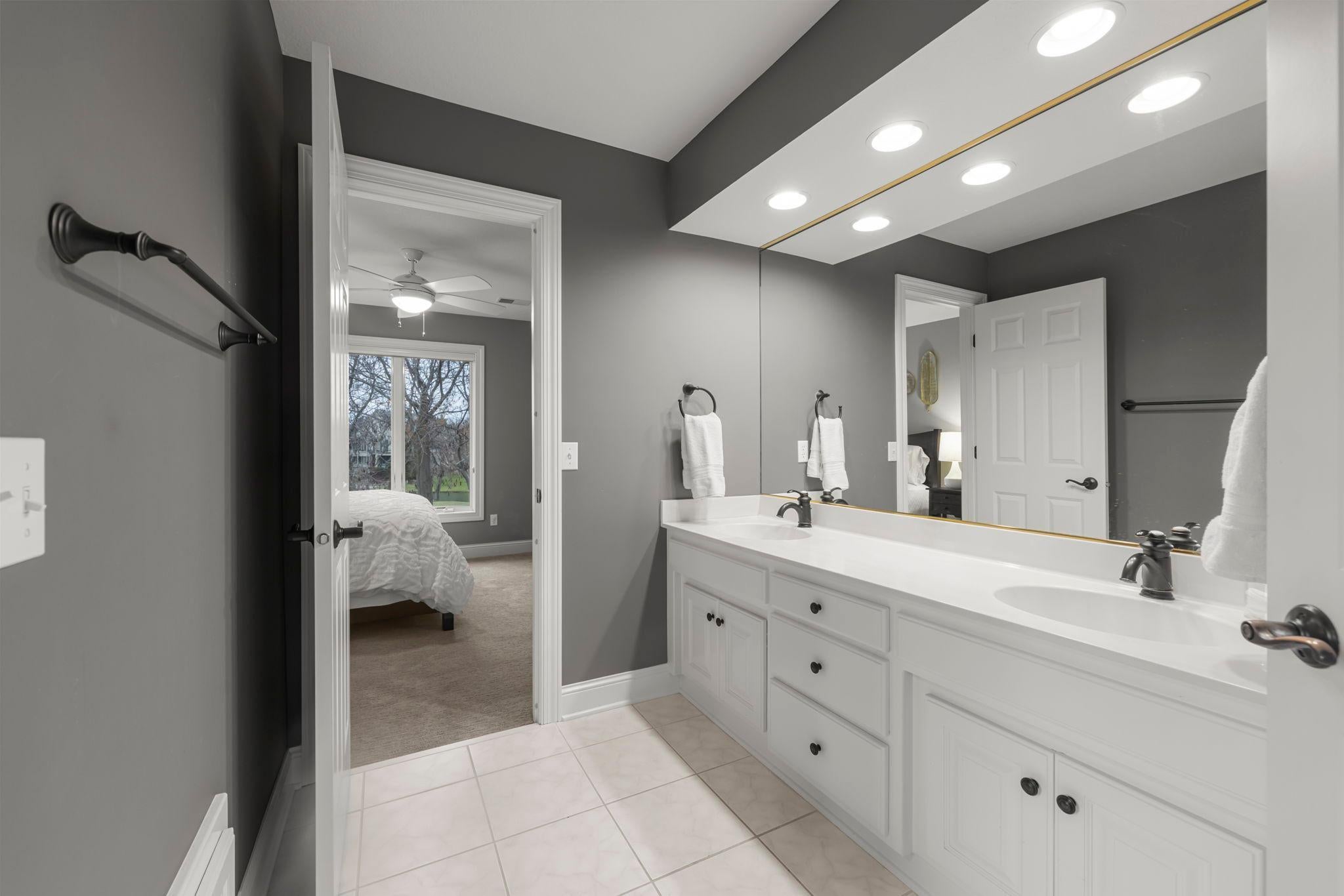 Eden Prairie, Minnesota, 55347, United States, 5 Bedrooms Bedrooms, ,6 BathroomsBathrooms,Residential,Active,1997621